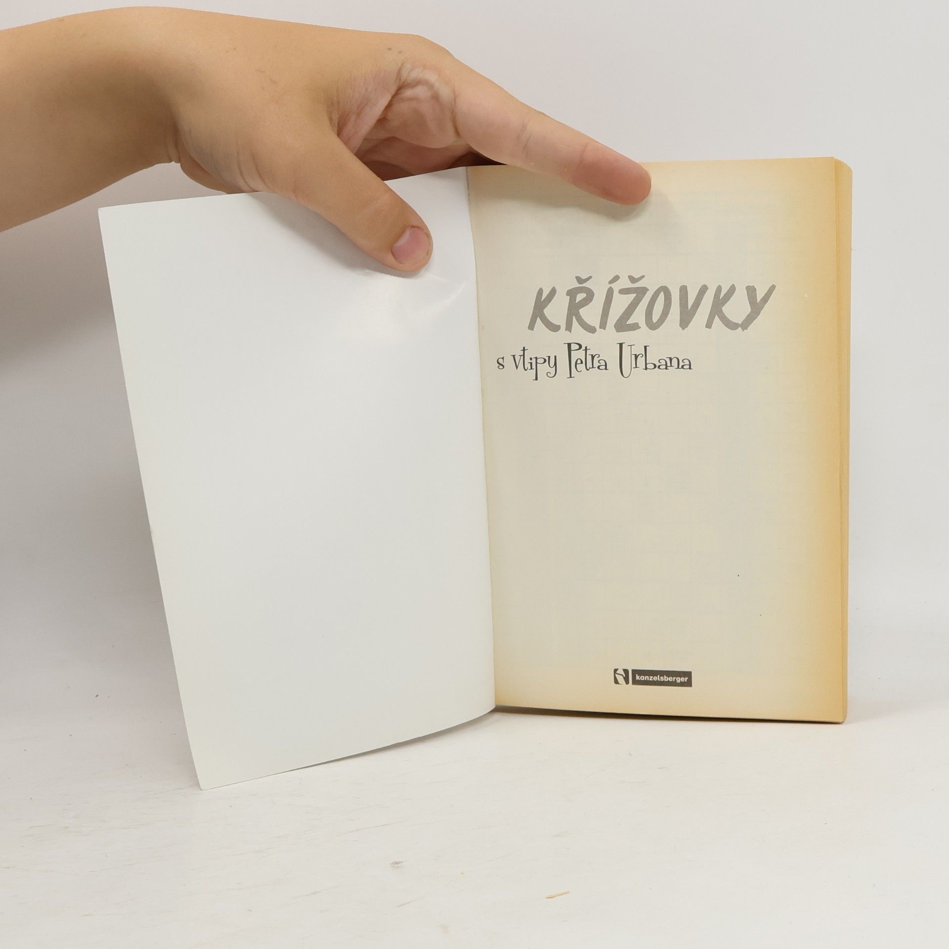 Various authors Křížovky s vtipy Petra Urbana