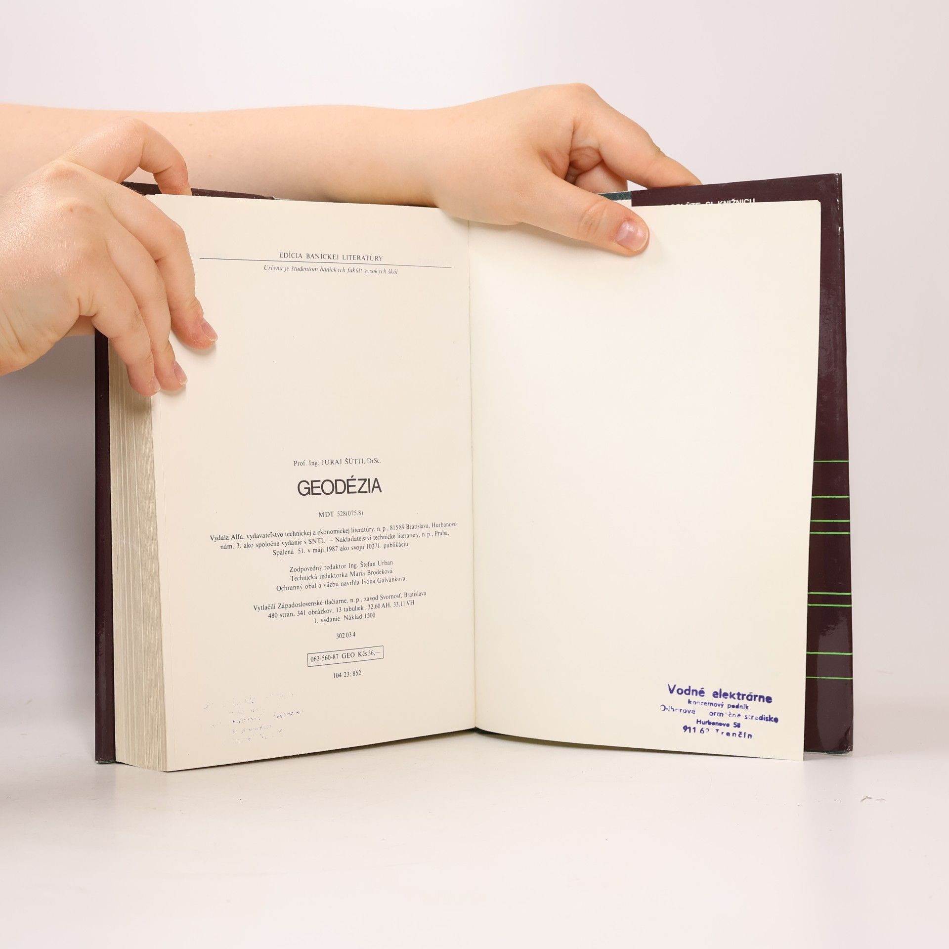 Various authors Geodézia