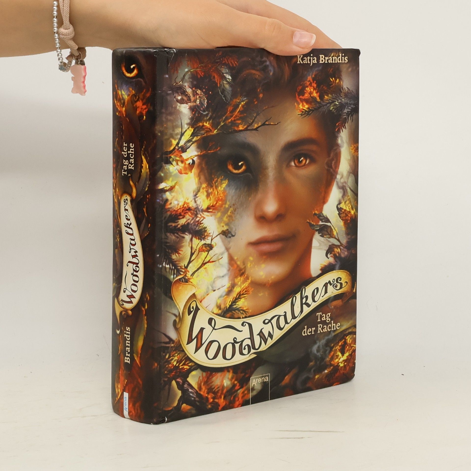 Katja Brandis Woodwalkers. Tag der Rache