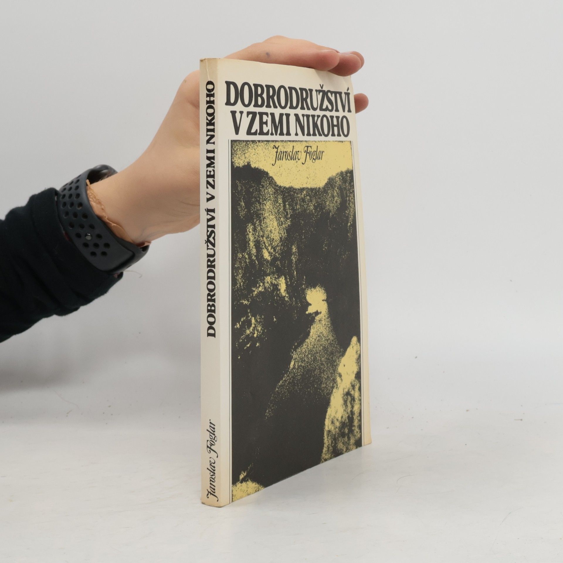 Jaroslav Foglar Dobrodružství v Zemi nikoho