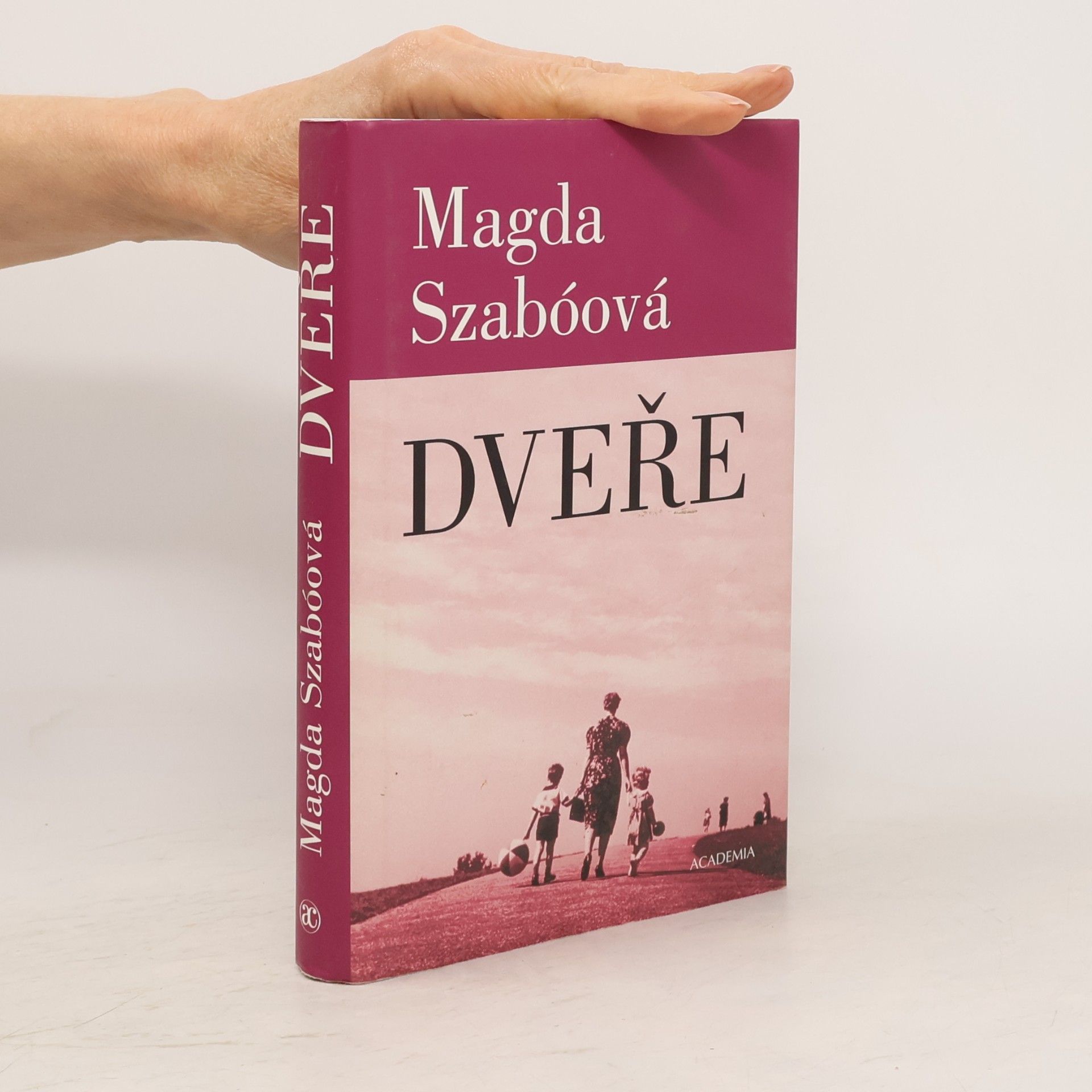 Magda Szabó Dveře