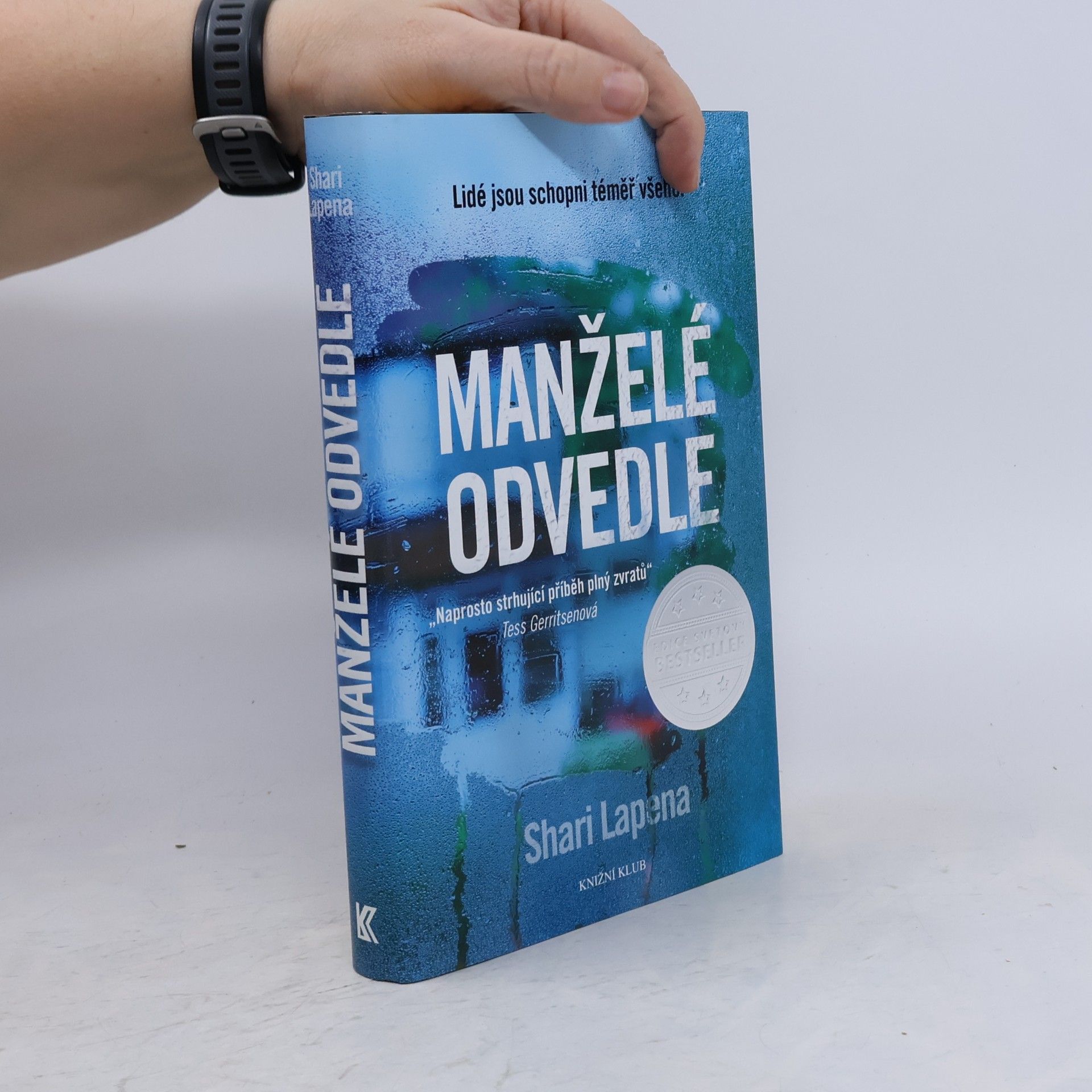Shari Lapena Manželé odvedle