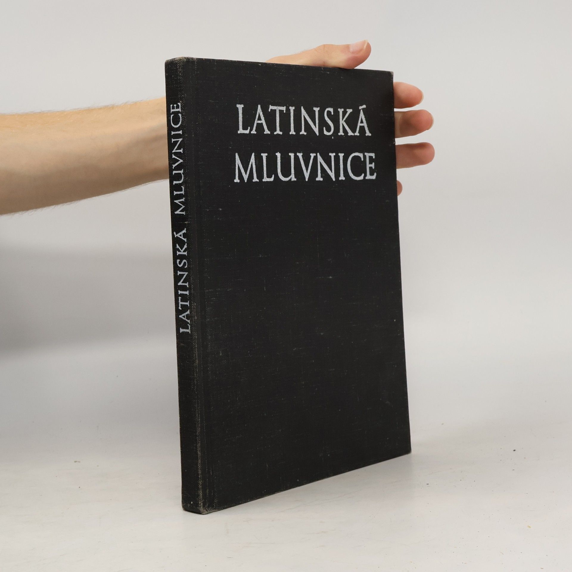 Pavel Kucharský Latinská mluvnice