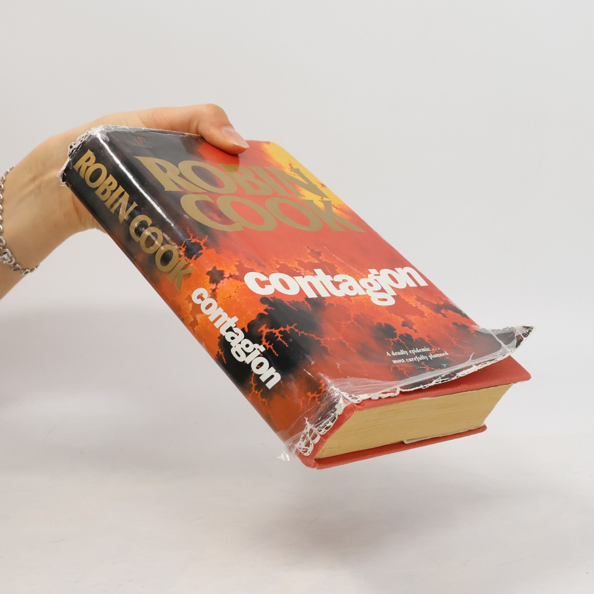 Robin Cook Contagion