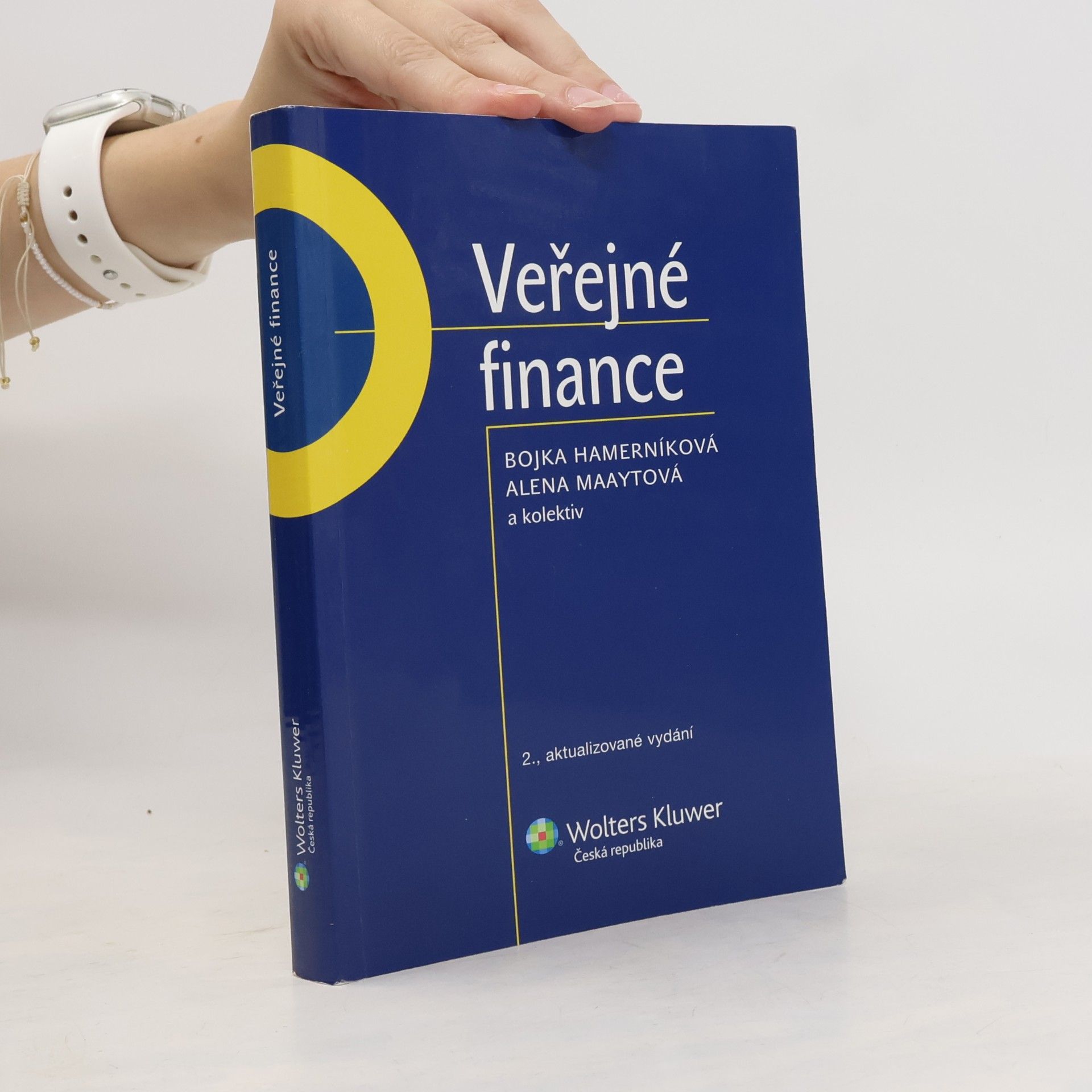 AA.VV. Veřejné finance
