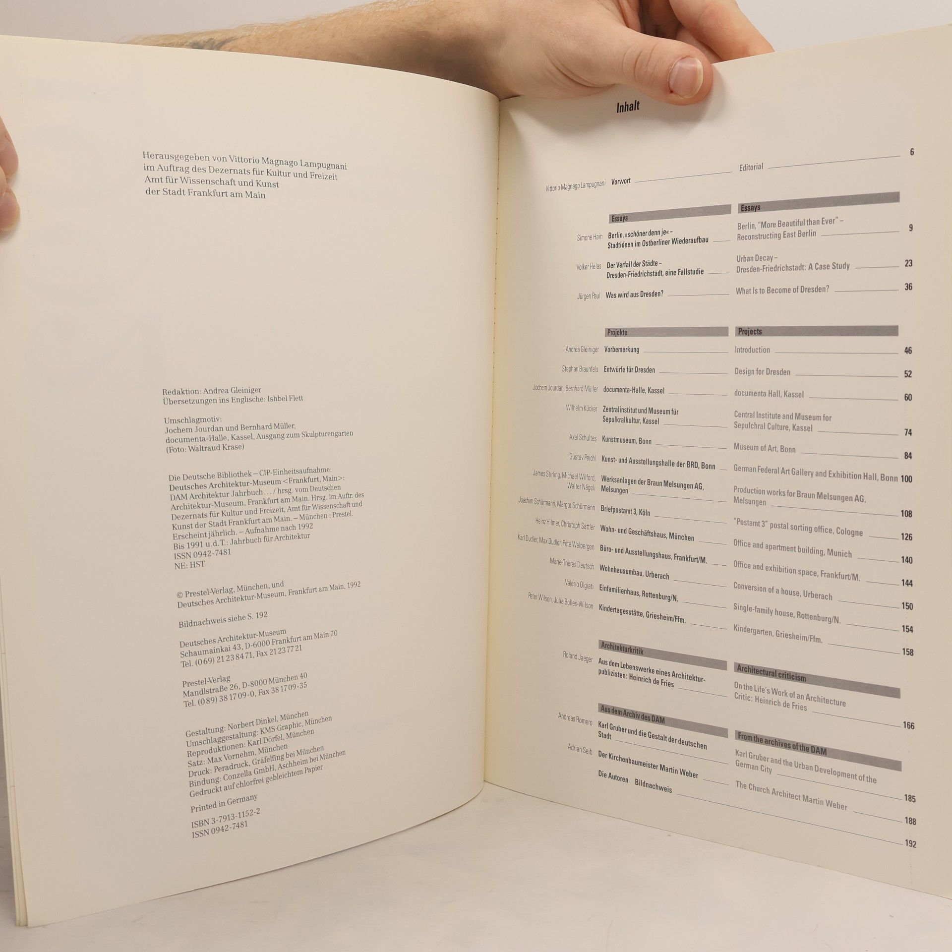 Kolektiv autorů Architektur-Jahrbuch 1992