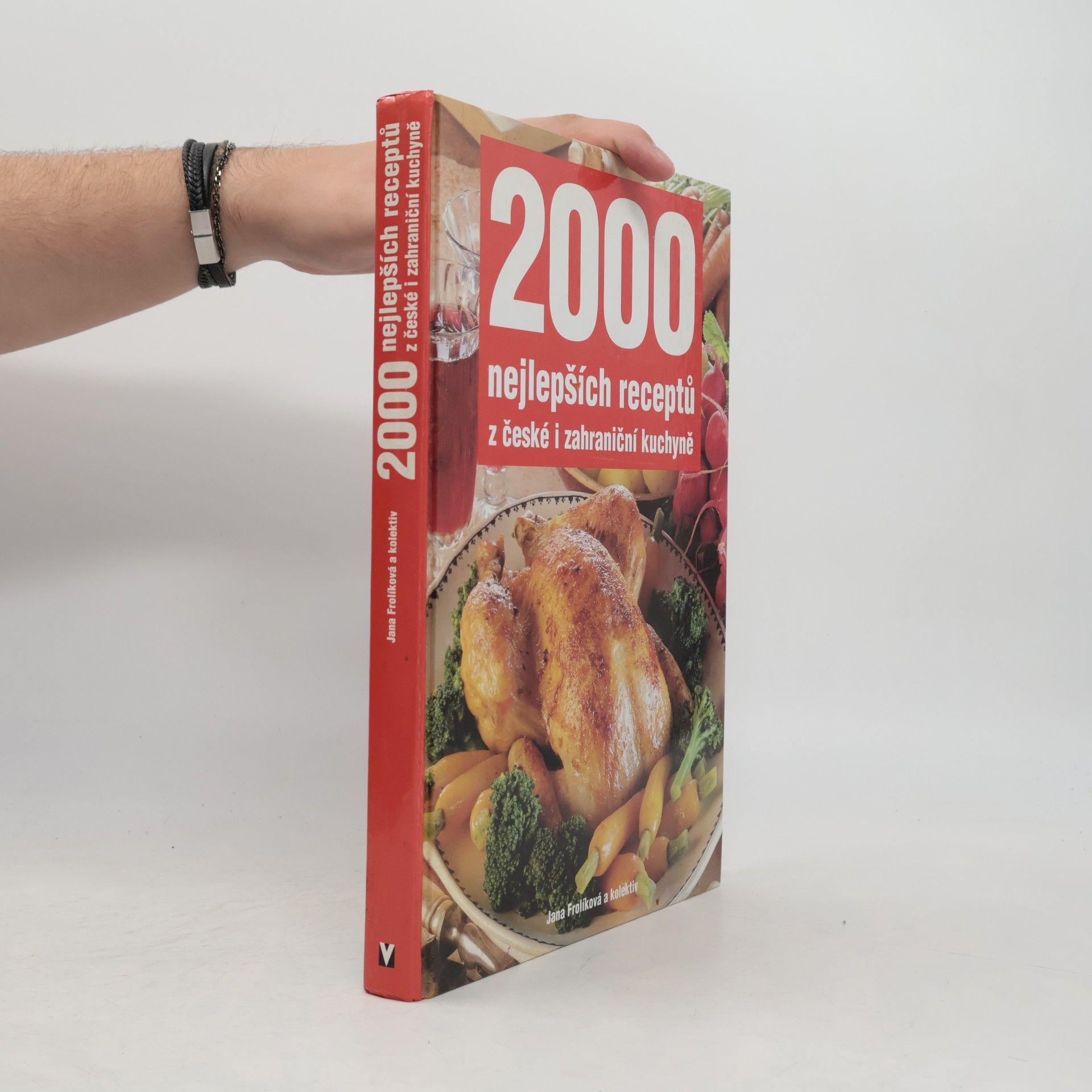 2000 nejlepších receptů z české i zahraniční kuchyně