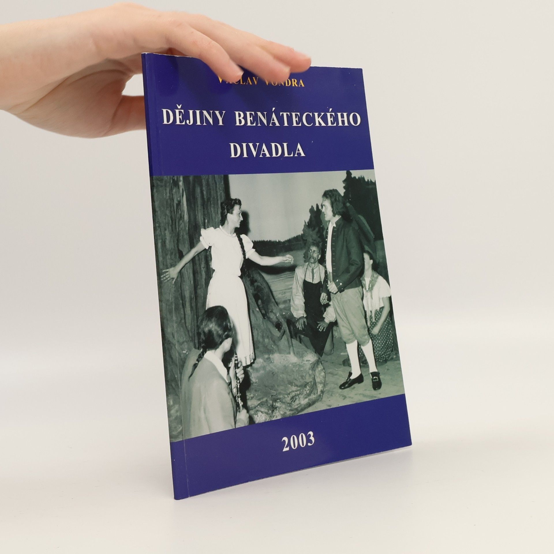 Dějiny benáteckého divadla