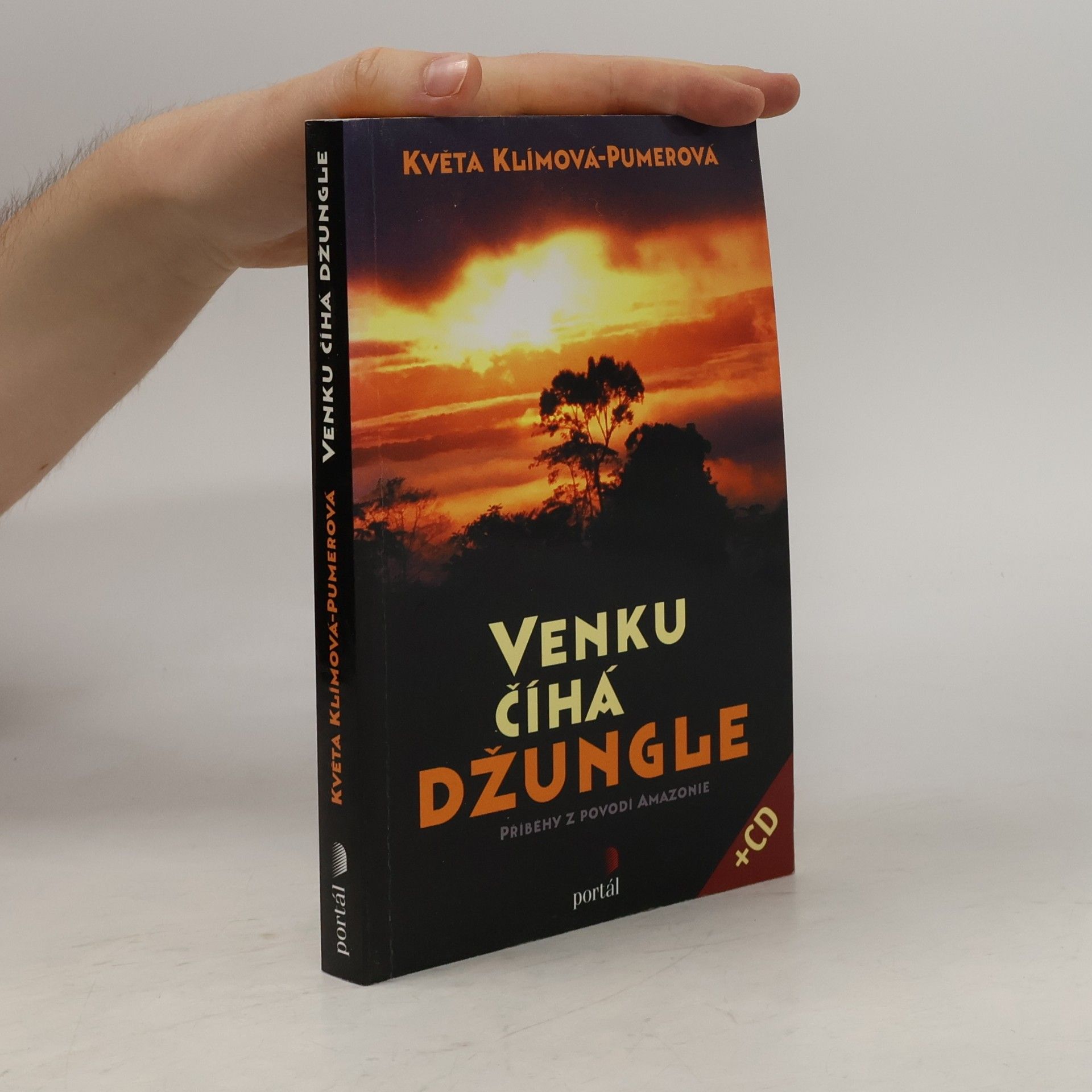 Květa KlímováPumerová Venku číhá džungle: Příběhy z povodí Amazonie