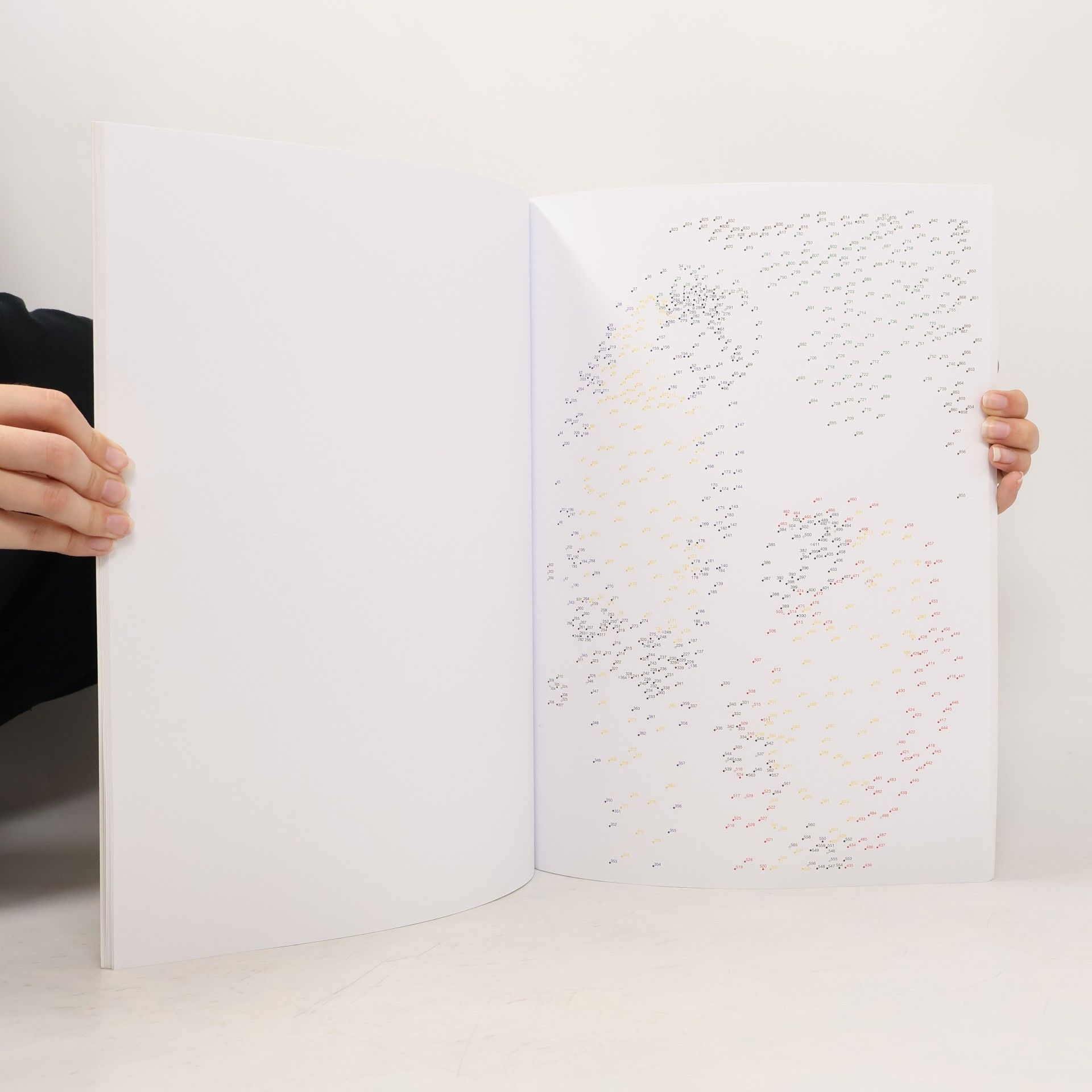 Gareth Moore Dot to dot: Spojovačky