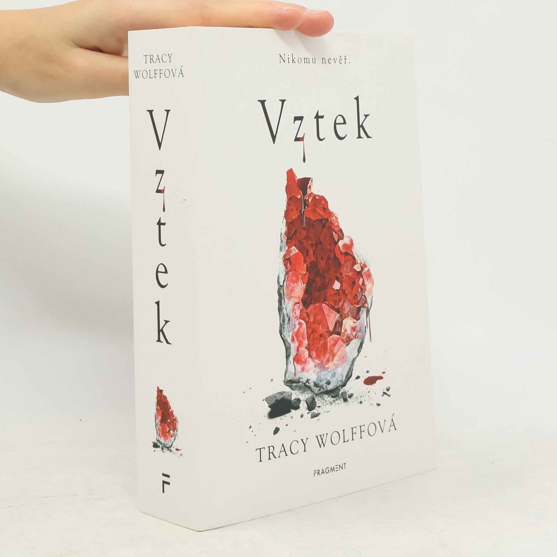 Tracy Wolff Vztek