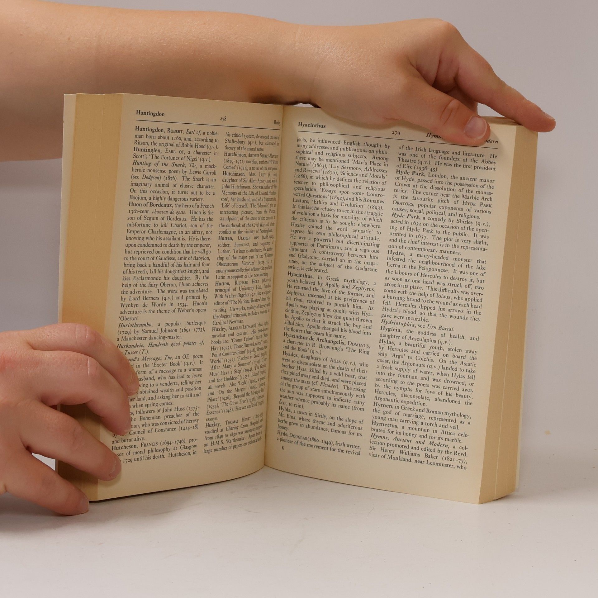 John Mulgan The Concise Oxford Dictionary of English Literature