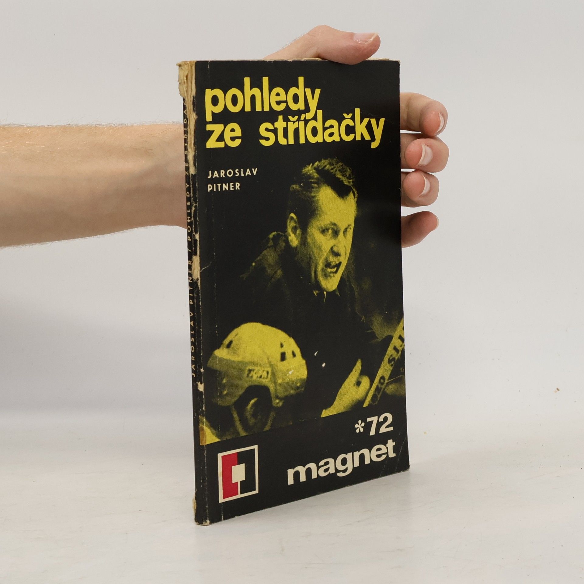 Jaroslav Pitner Magnet. Pohledy ze střídačky