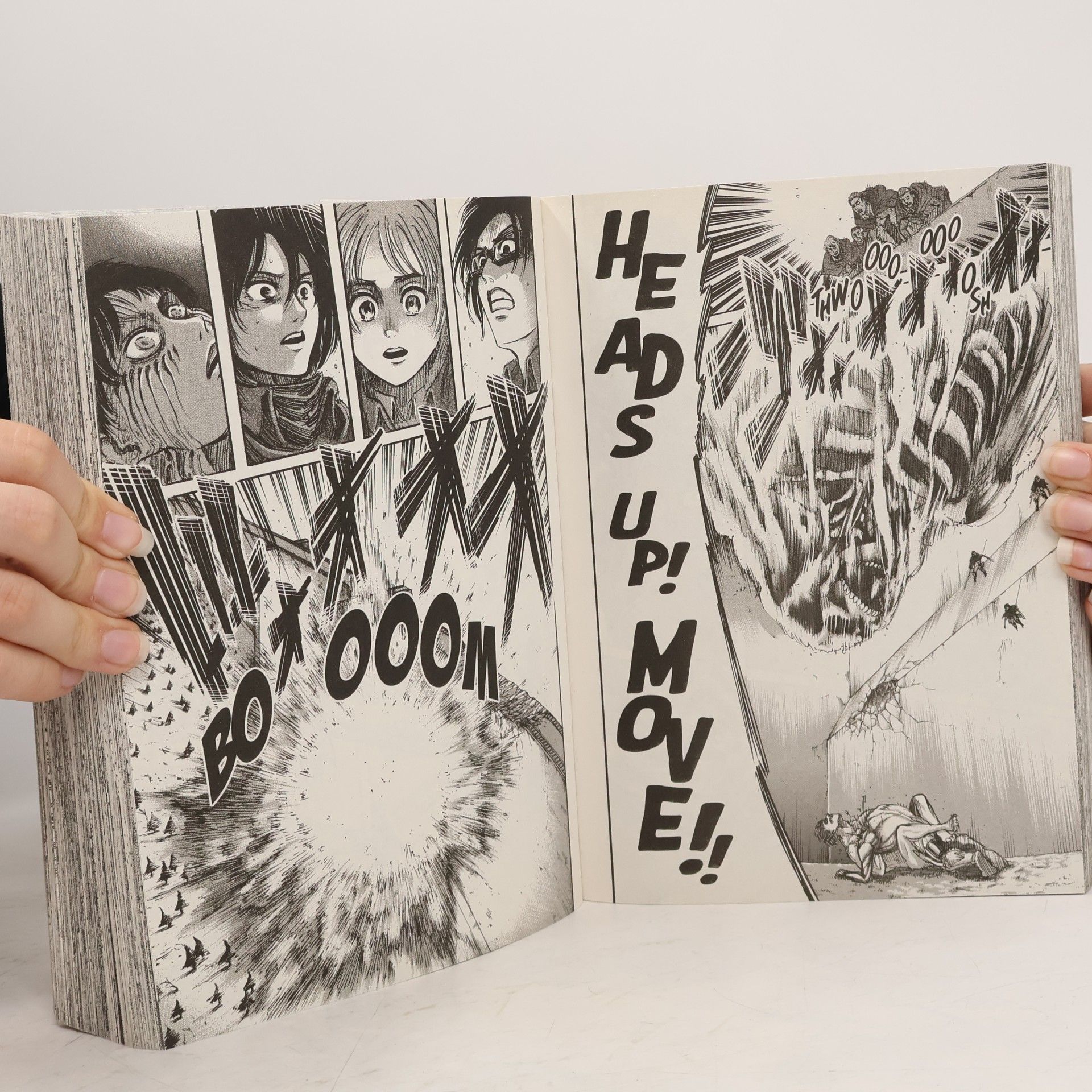 Hajime Isayama Attack on Titan Omnibus 4 (Vol. 10-12)