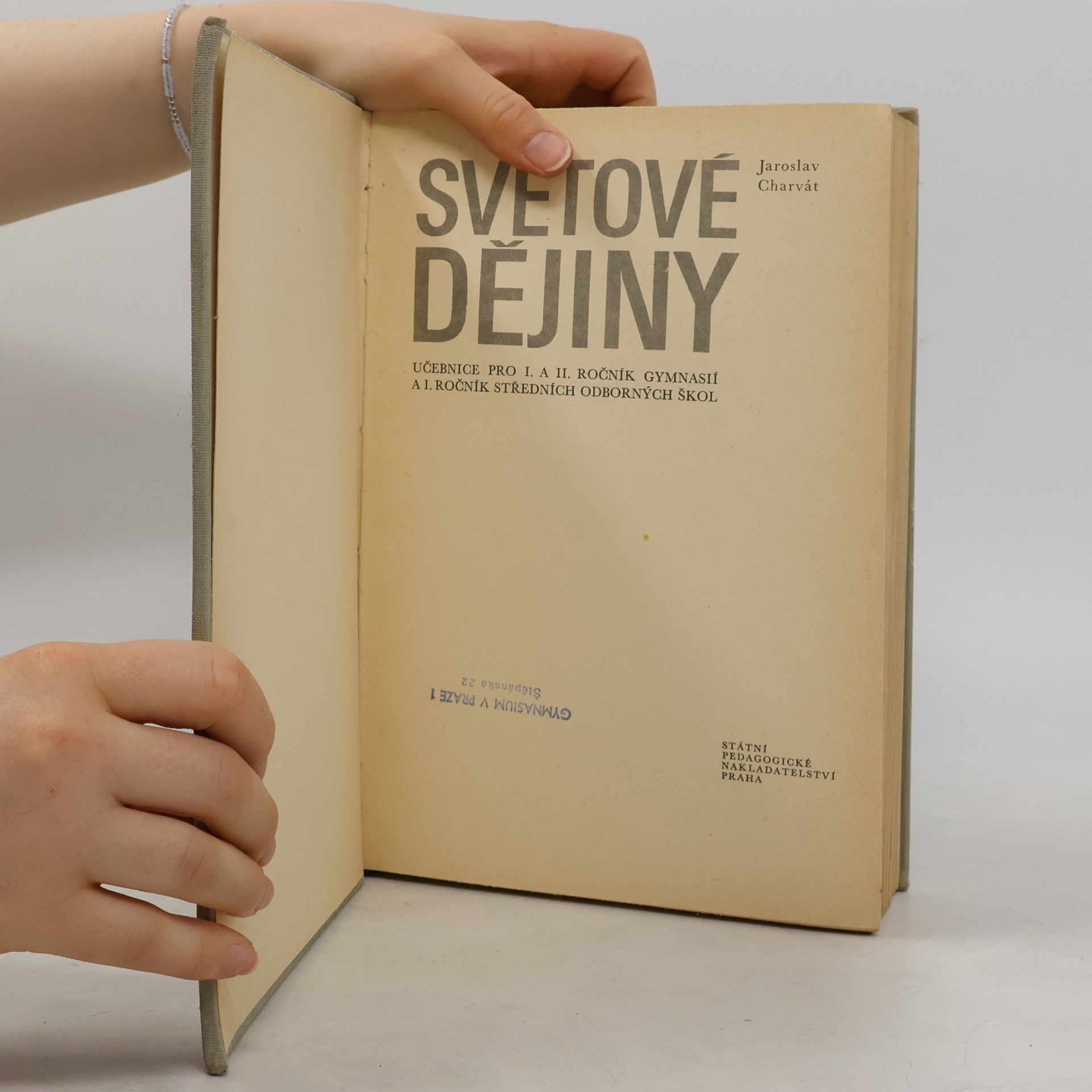 Jaroslav Charvát Světové dějiny