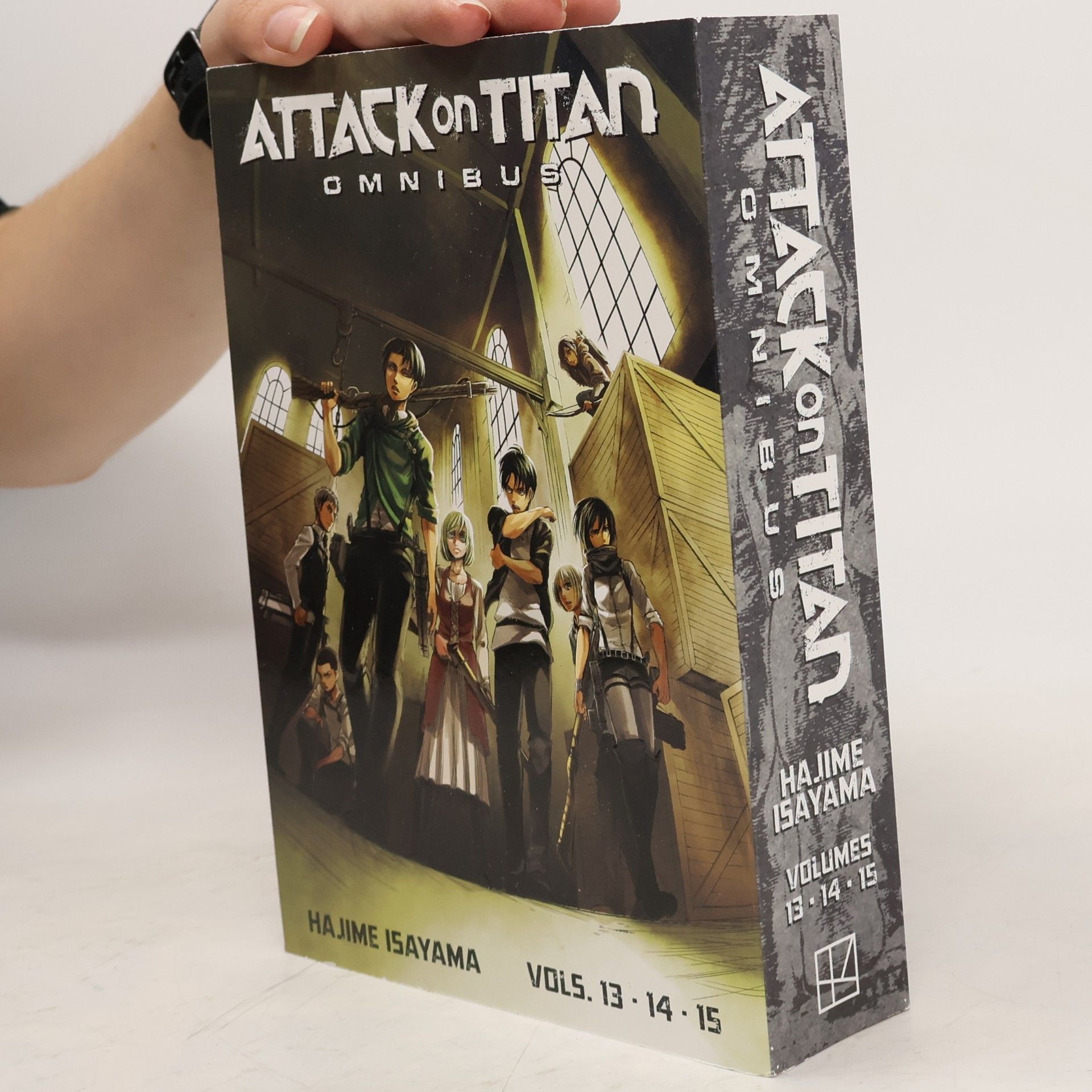 Hadžime Isajama Attack on Titan Omnibus 5 (Vol. 13-15)