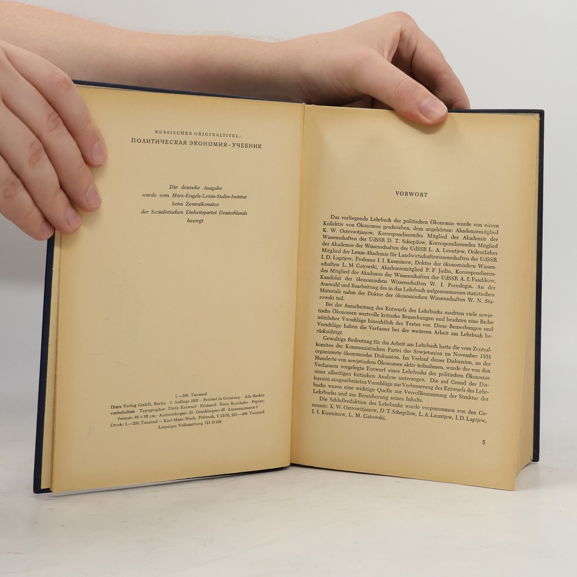 Autorenkollektiv Politische Ökonomie Lehrbuch