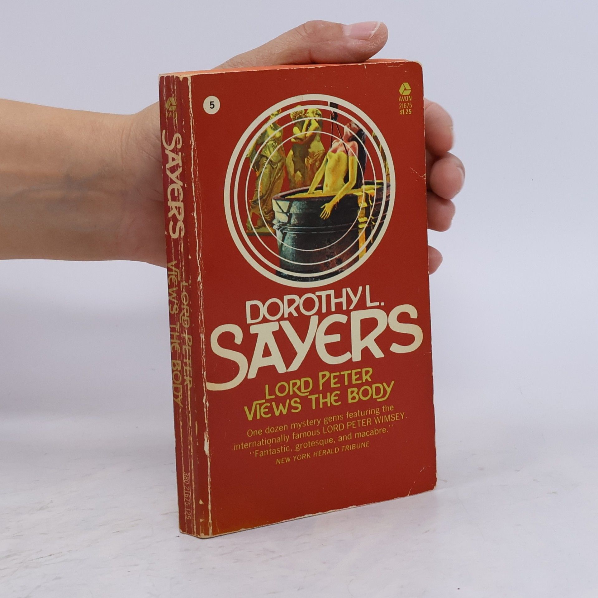 Dorothy L. Sayers Lord Peter views the body