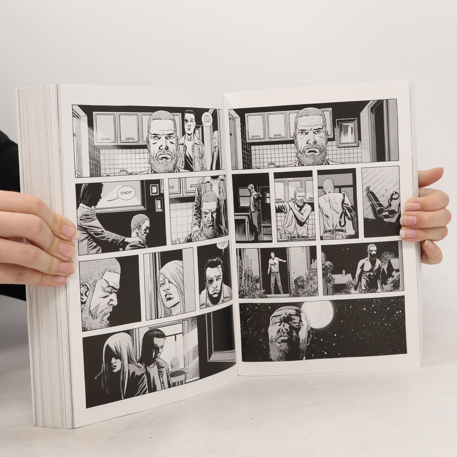 Robert Kirkman Walking Dead Compendium Volume 4