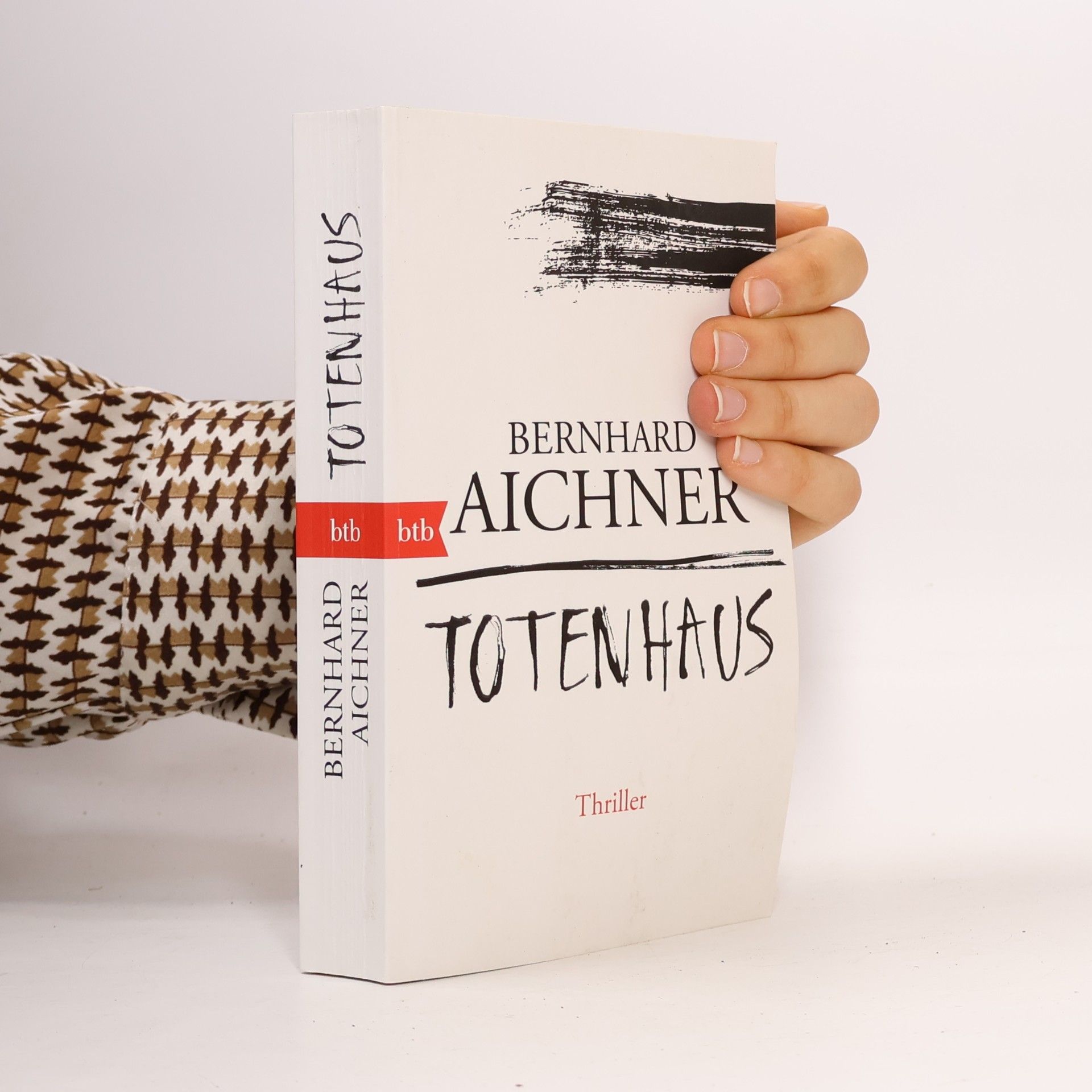 Bernhard Aichner Totenhaus