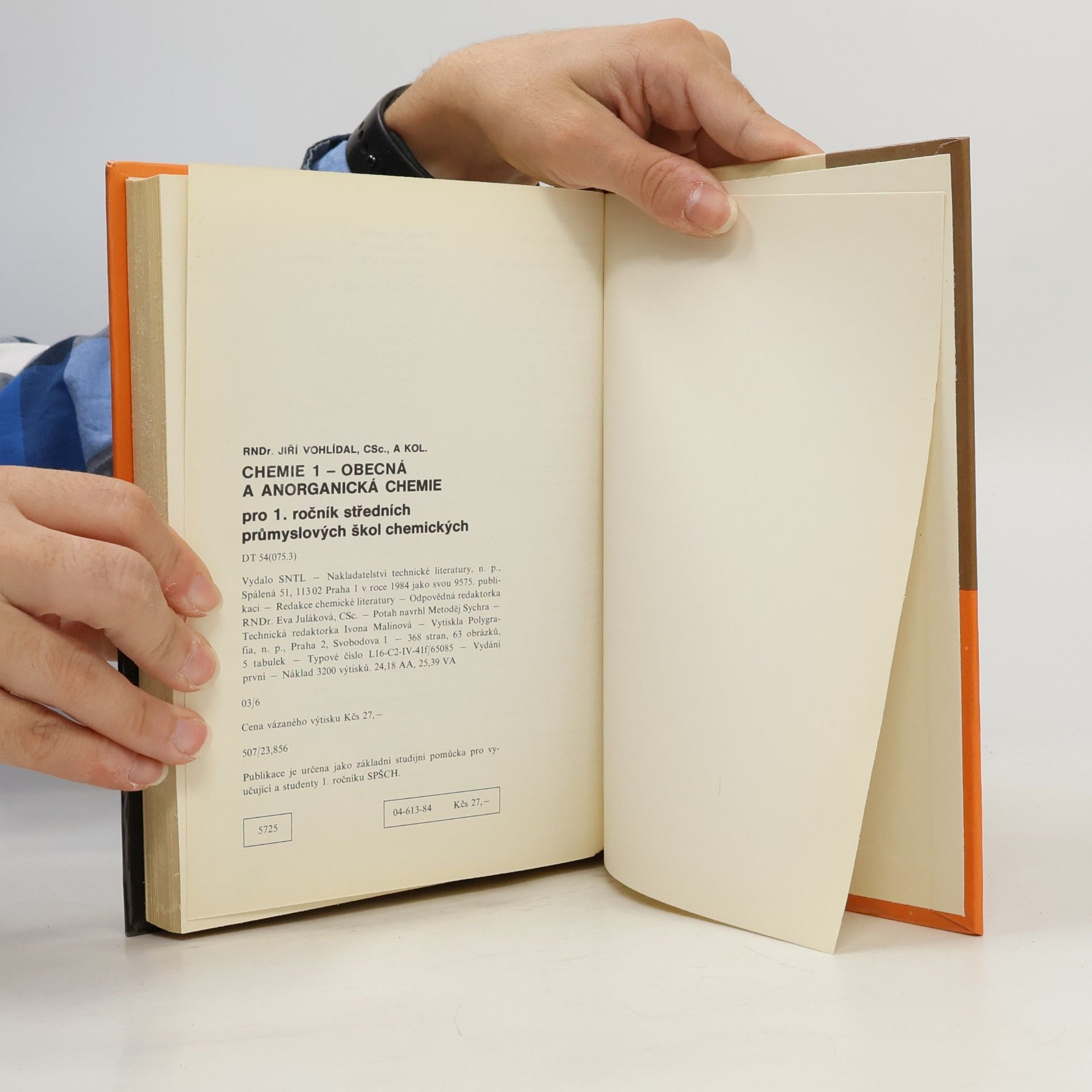 Jiří Vohlídal Chemie 1. Obecná a anorganická chemie
