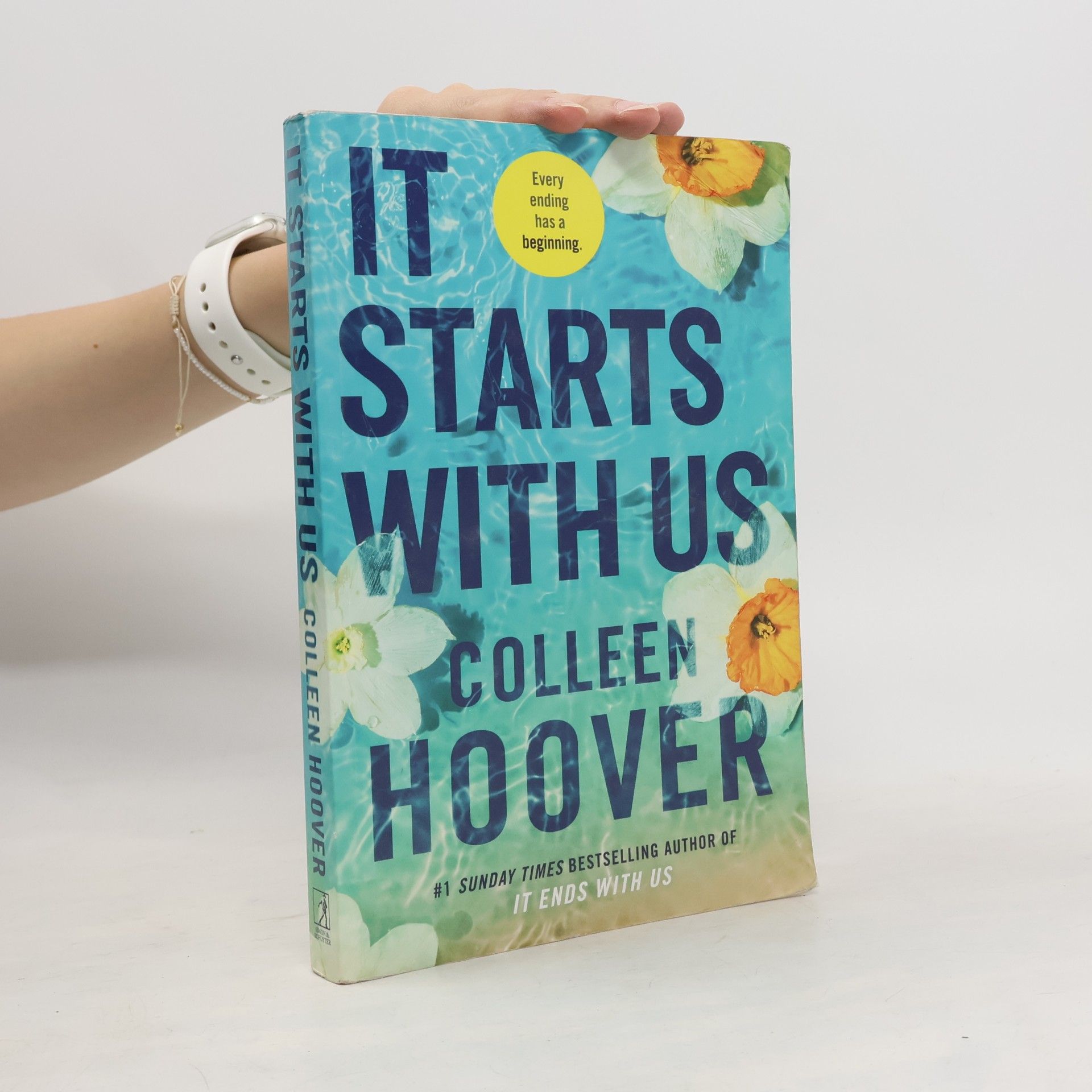 Colleen Hoover It Starts With Us