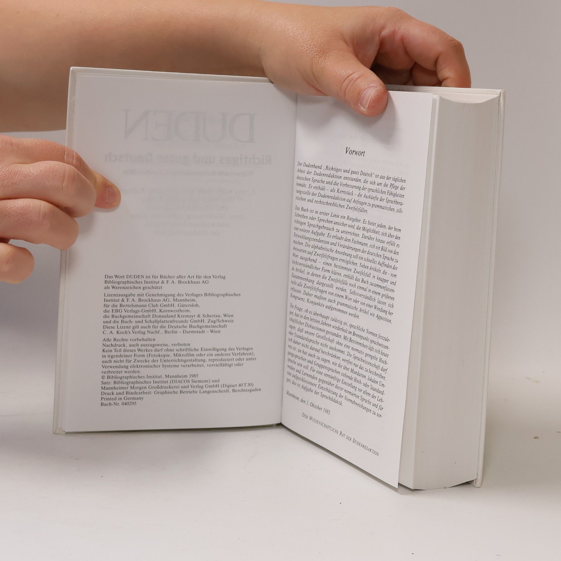 Collectif d'auteurs Richtiges und gutes Deutsch