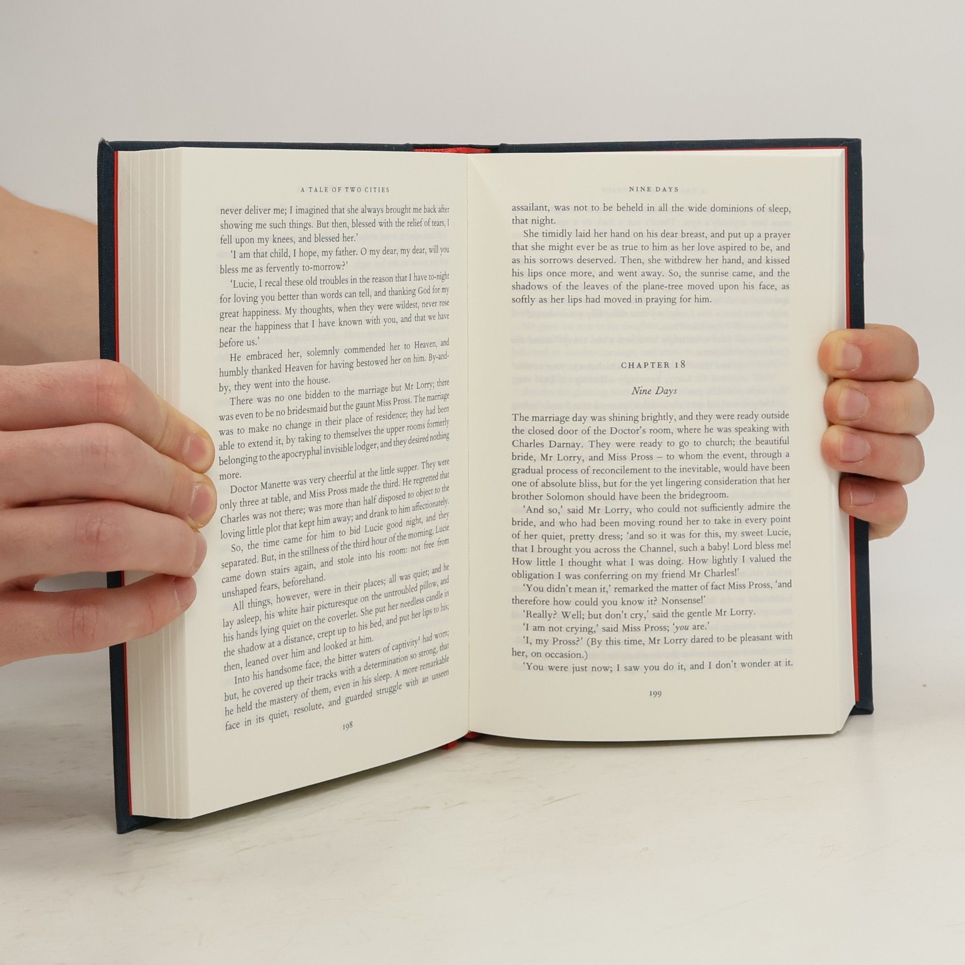 Charles Dickens A Tale of Two Cities