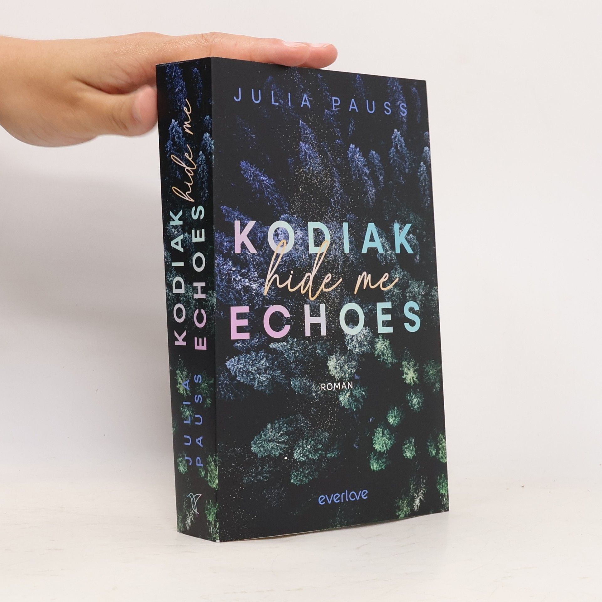 Julia Pauss Kodiak Echoes. Hide Me