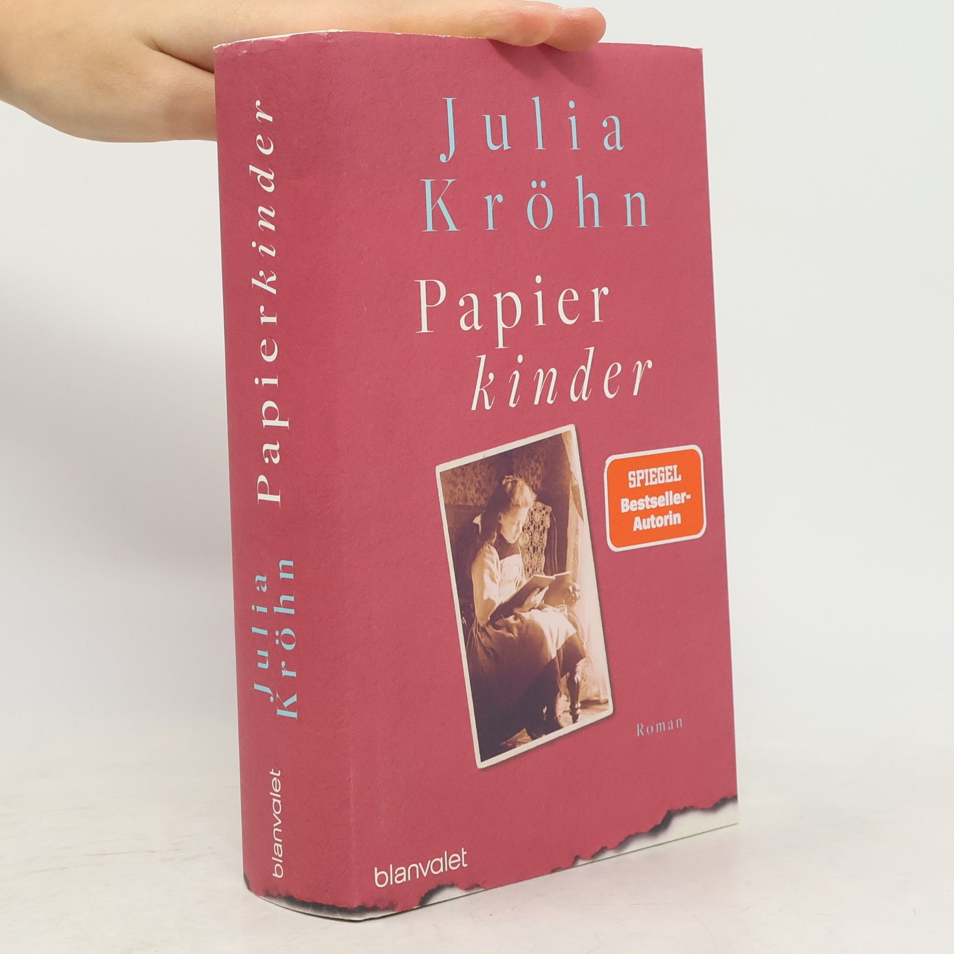 Julia Kröhn Papierkinder