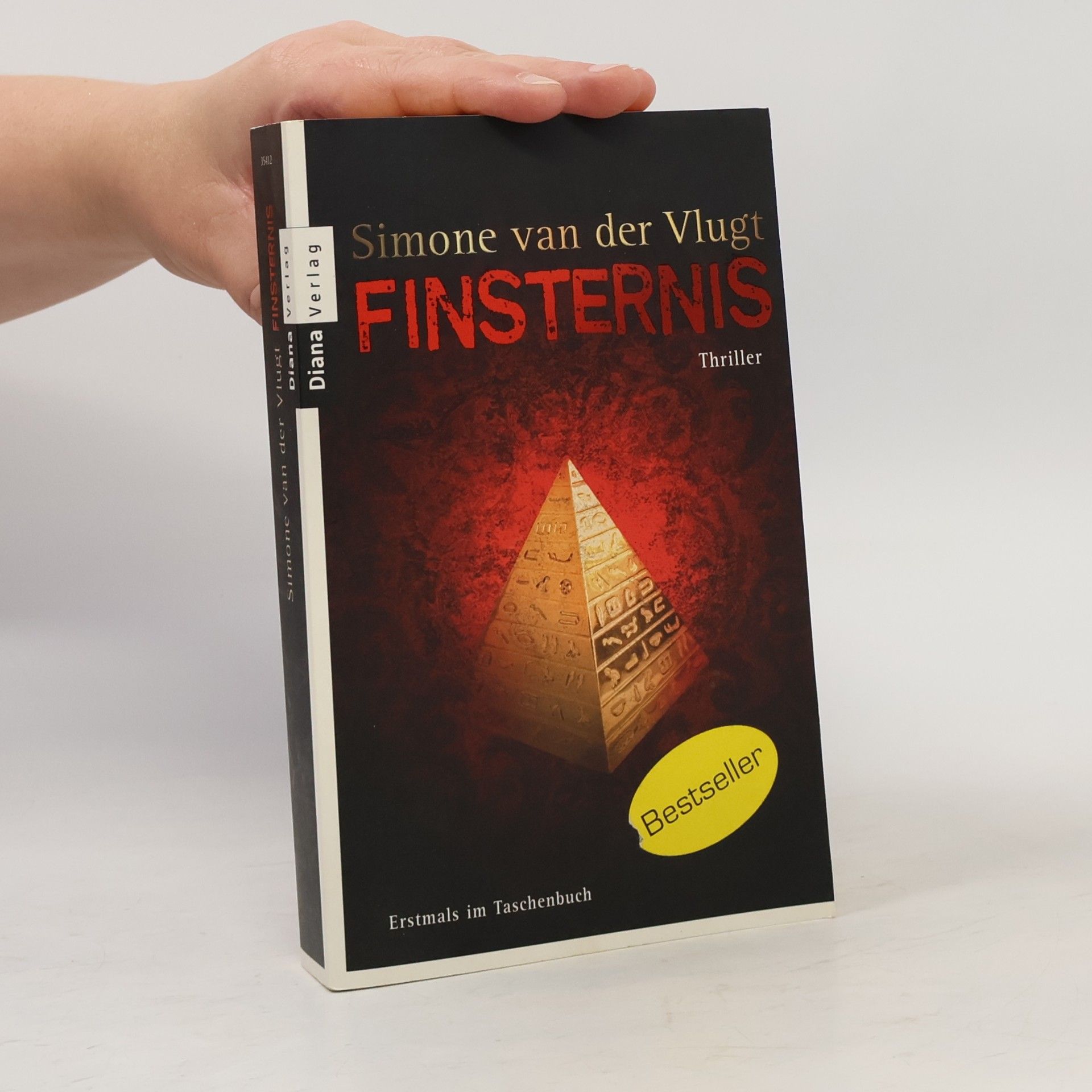 Simone van der Vlugt Finsternis