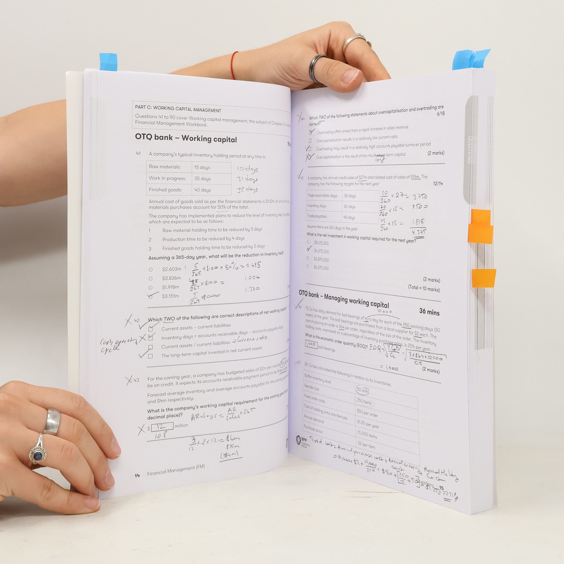 Various authors ACCA Financial Management. Practice & Revision Kit