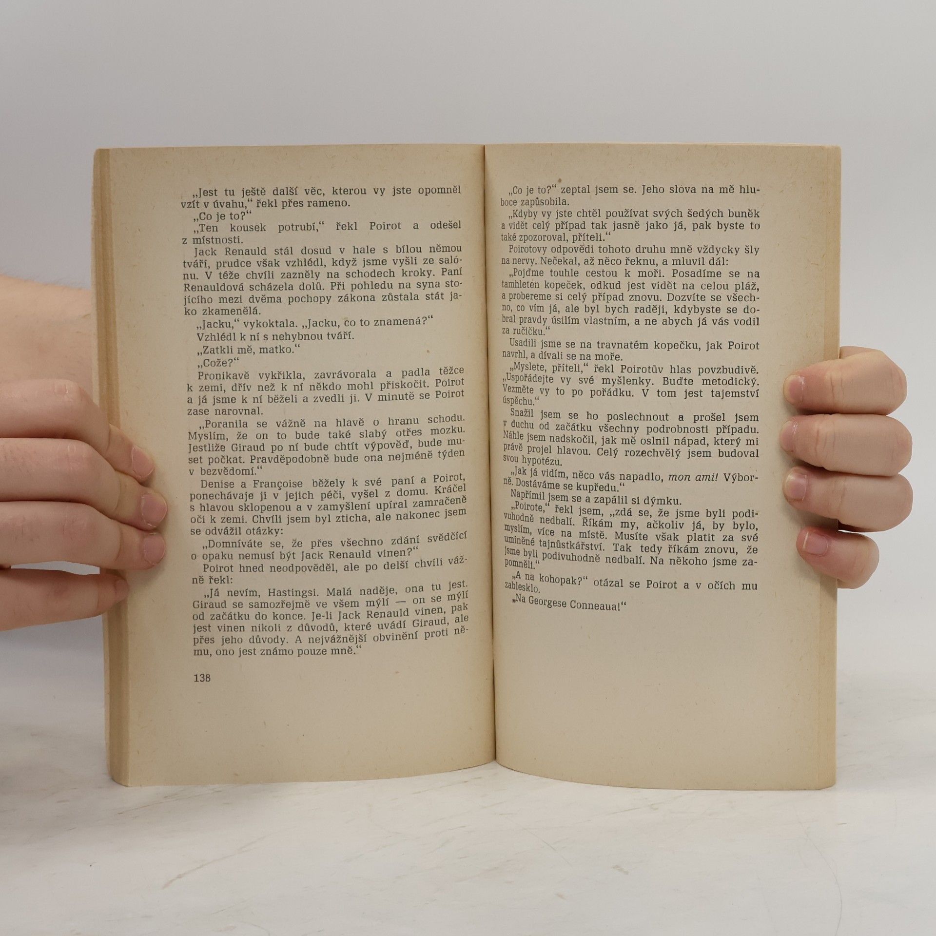 Agatha Christie Pozvánka pro Hercula Poirota