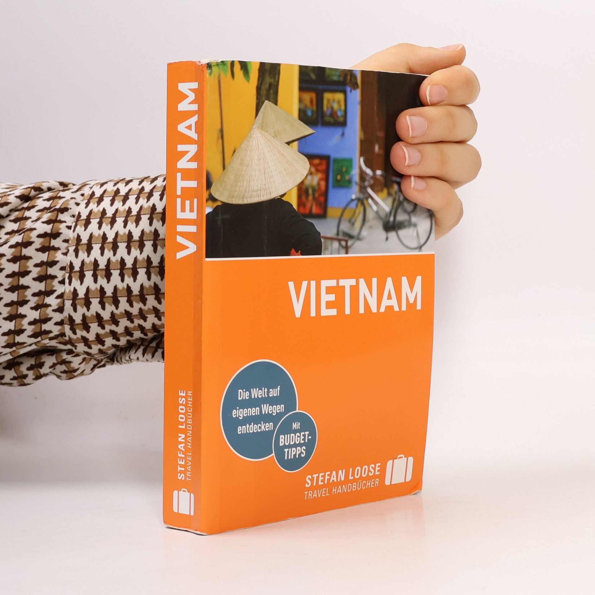 Andrea Markand Vietnam