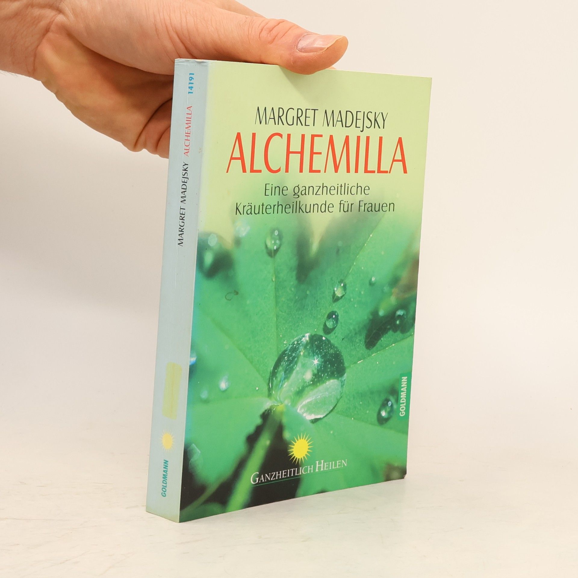 Margret Madejsky Alchemilla