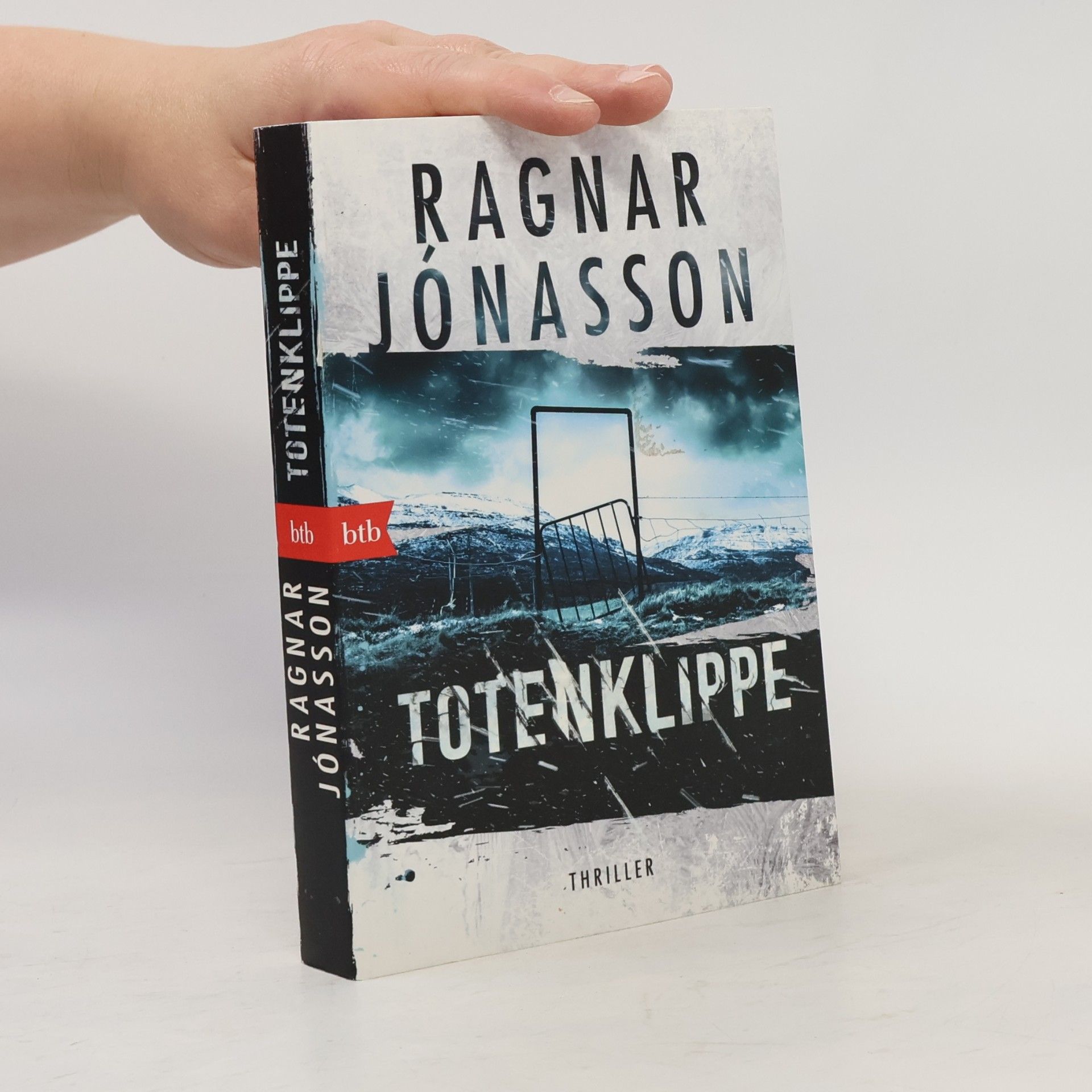 Ragnar Jónasson Totenklippe