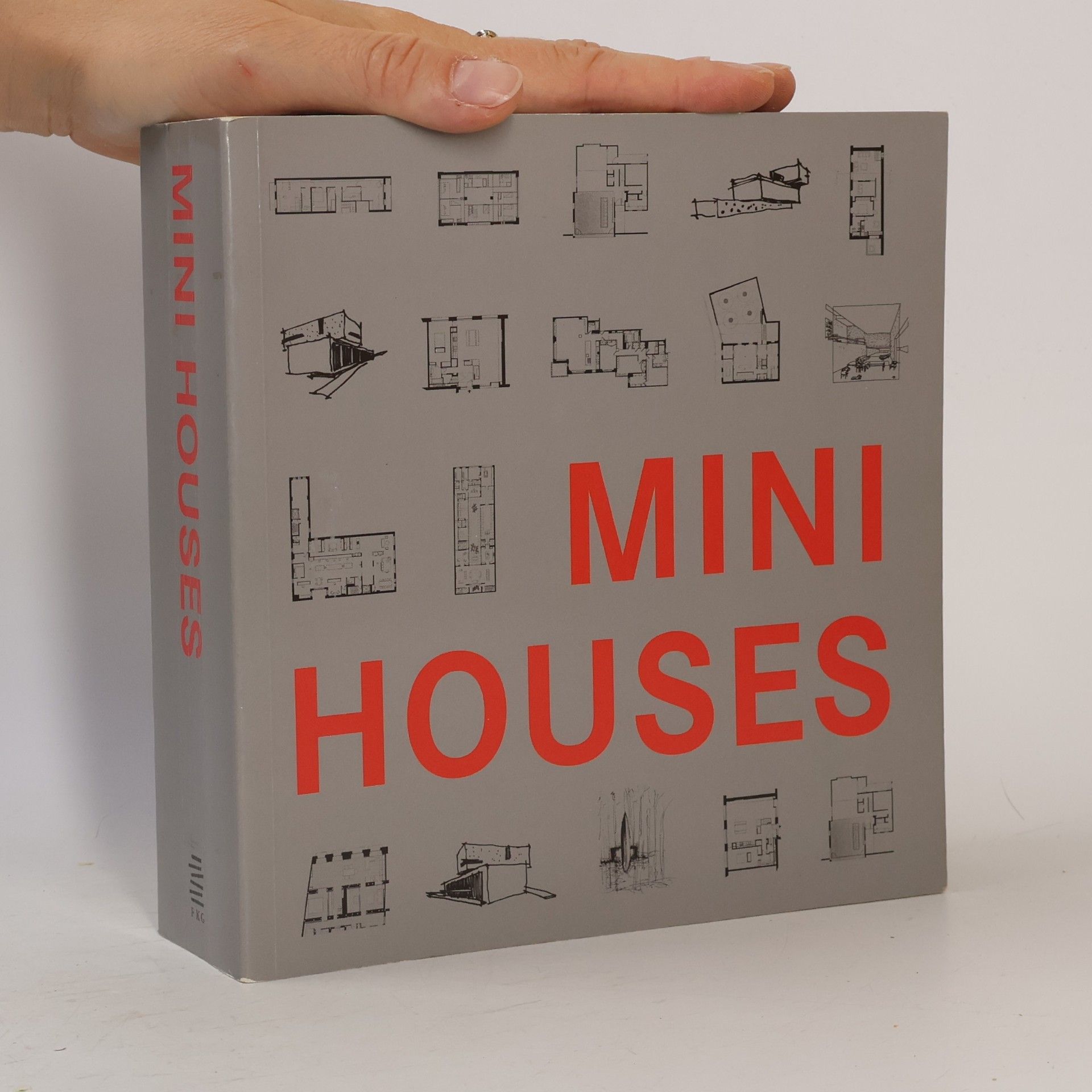Mariana R. Eguaras Etchetto Mini Houses