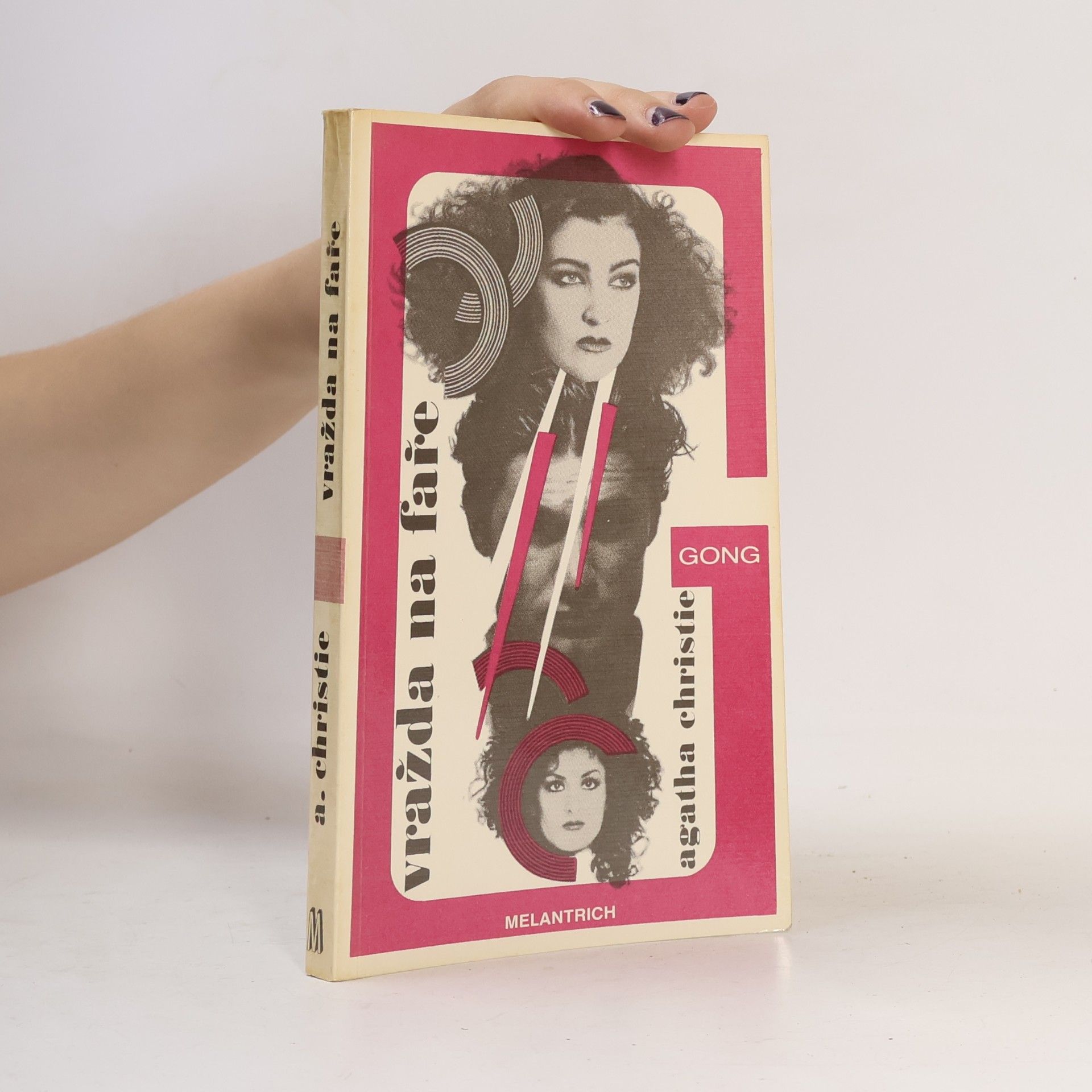 Agatha Christie Vražda na faře