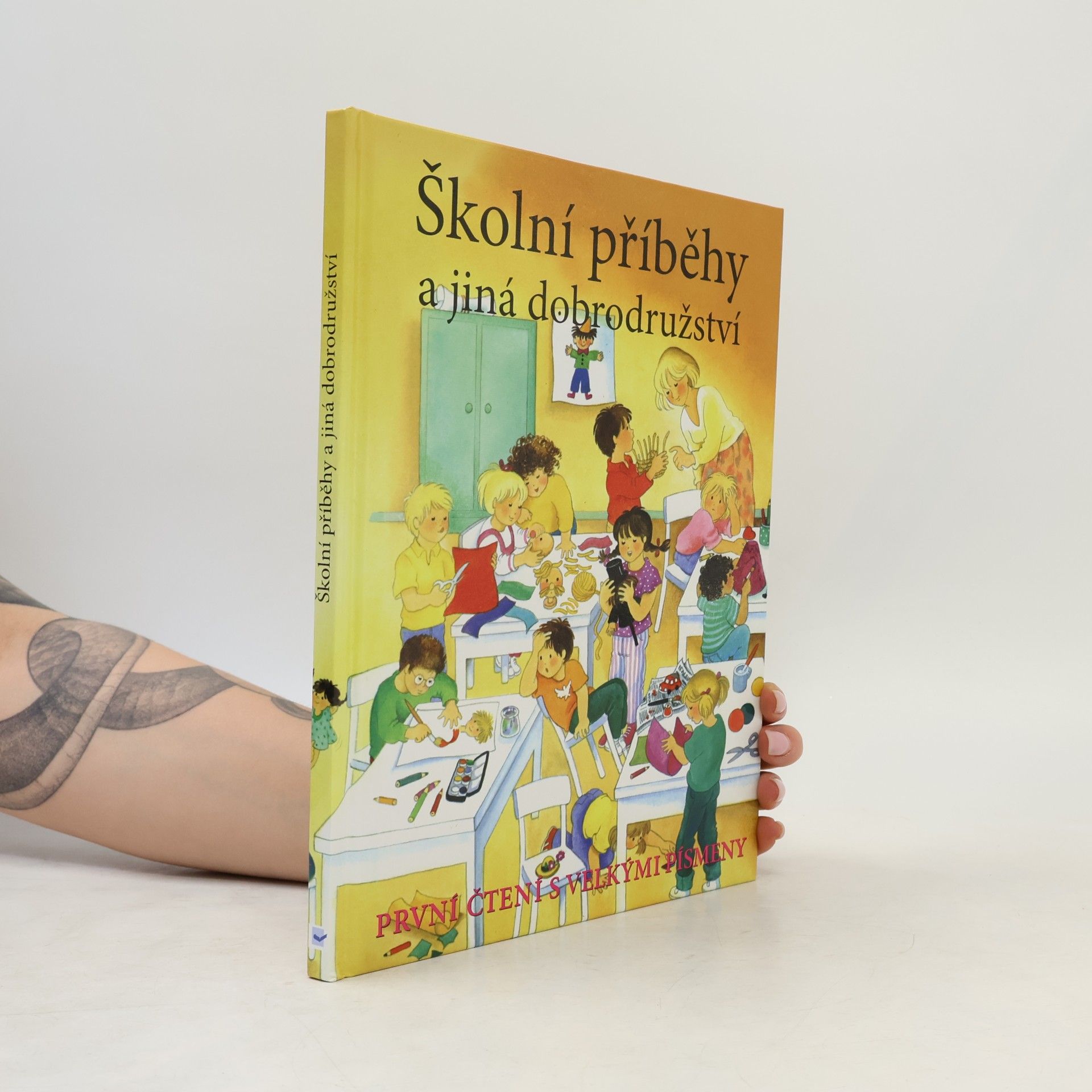 Valériane Macías Školní příběhy a jiná dobrodružství