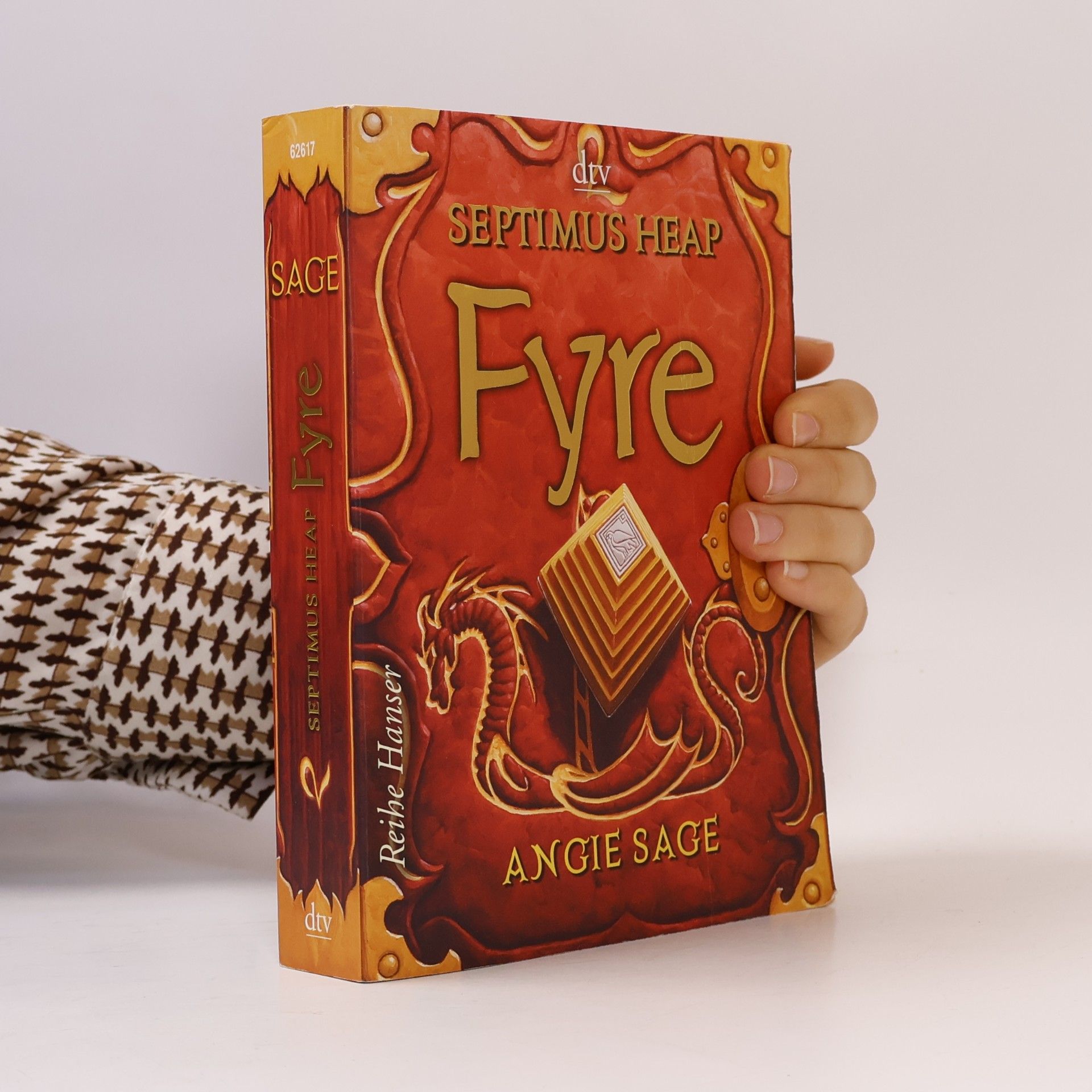 Angie Sage Fyre