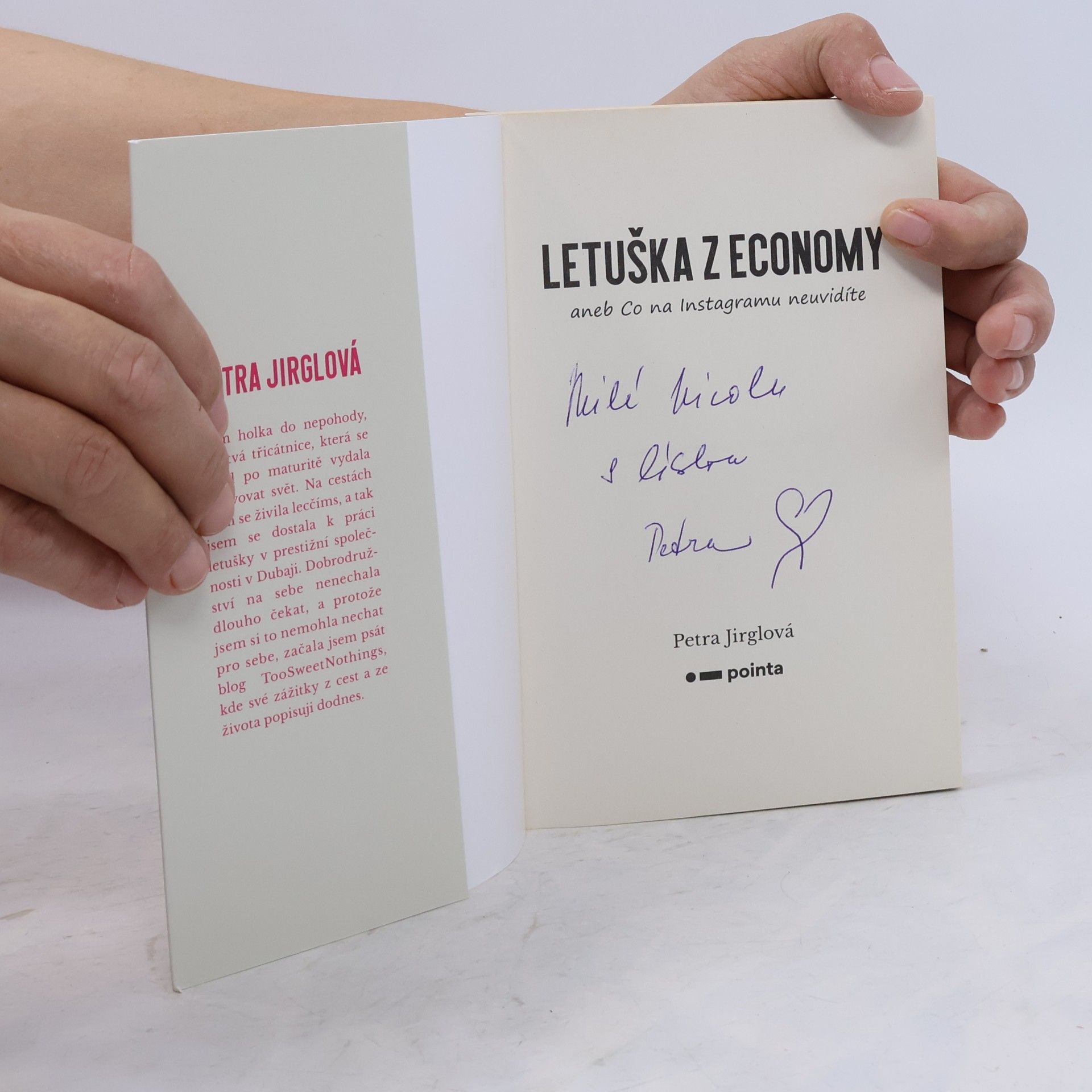 Petra Jirglová Letuška z economy, aneb, Co na Instagramu neuvidíte