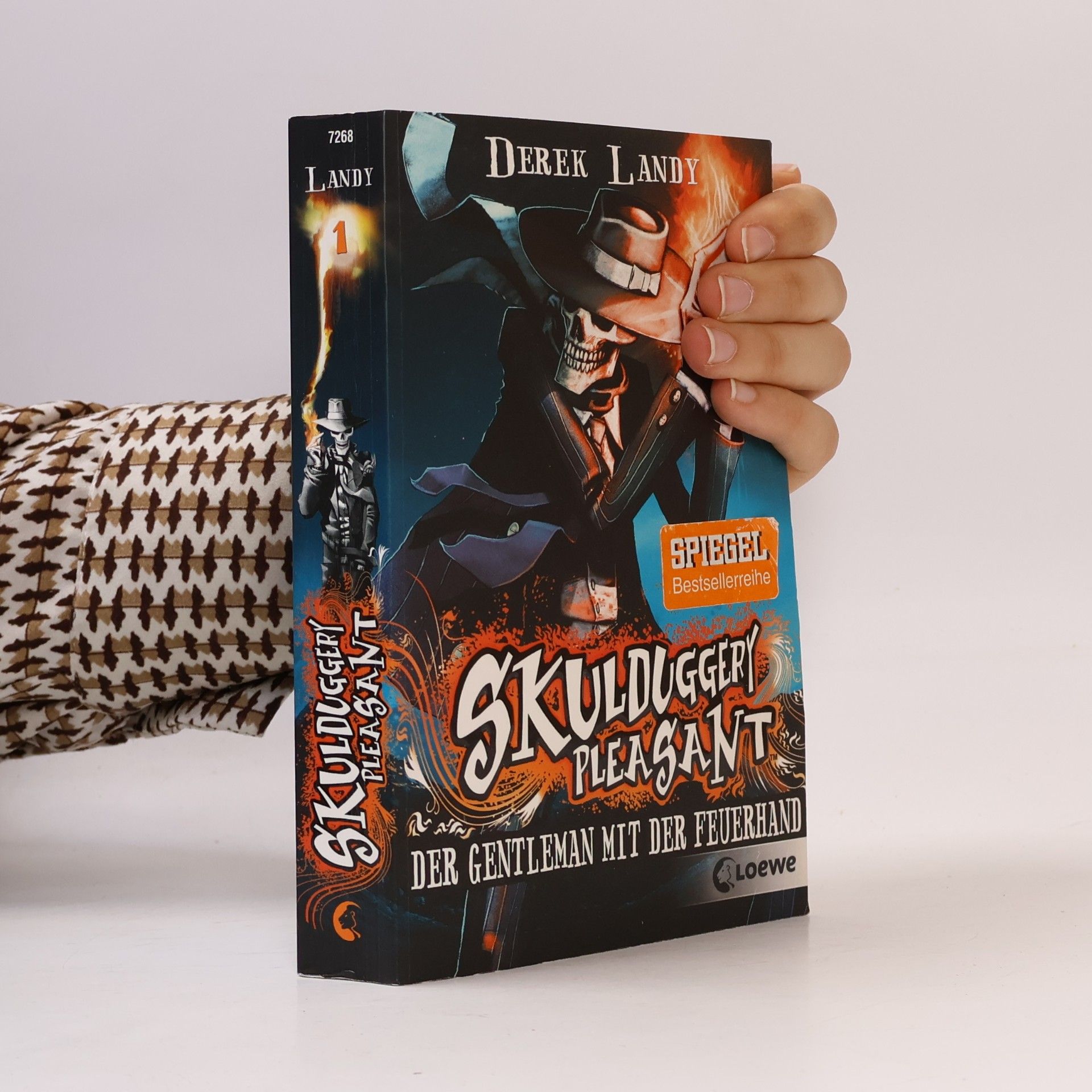 Derek Landy Skulduggery Pleasant: Der Gentleman mit der Feuerhand