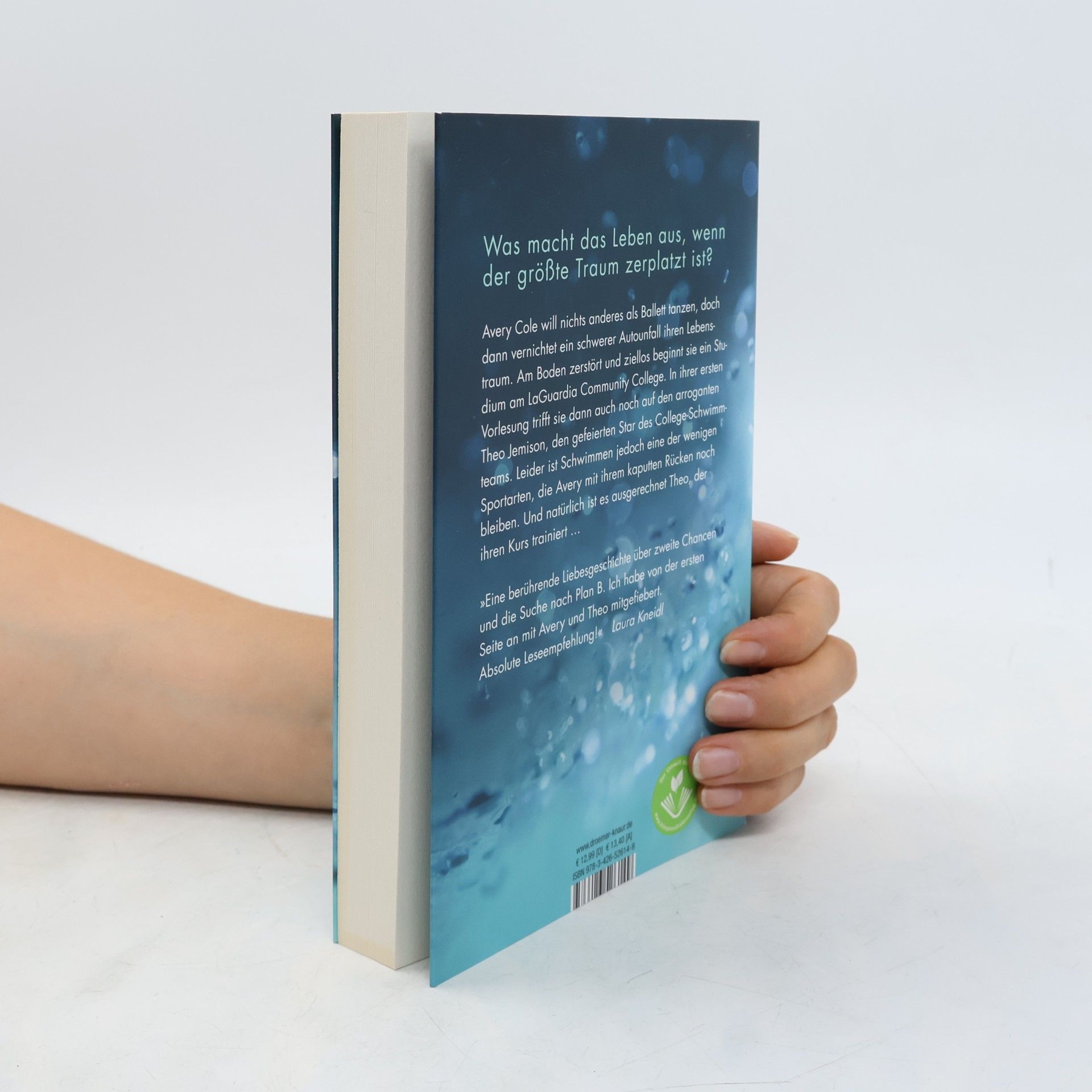 Nina Bilinszki An ocean between us
