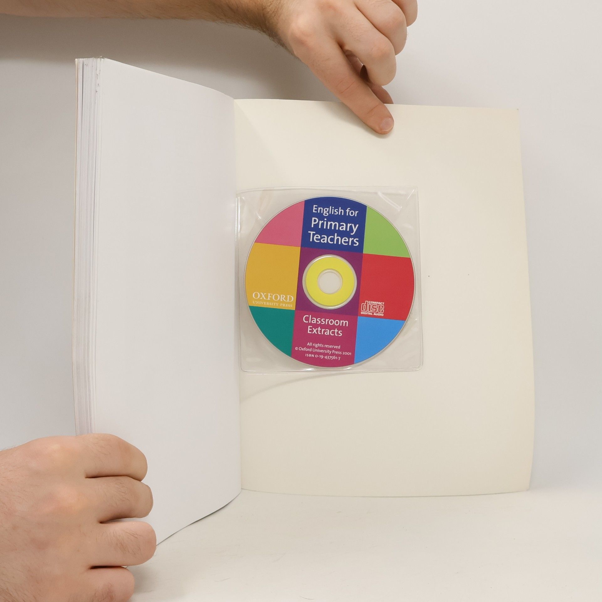 Mary Slattery English for primary teachers : a handbook of activities and classroom language