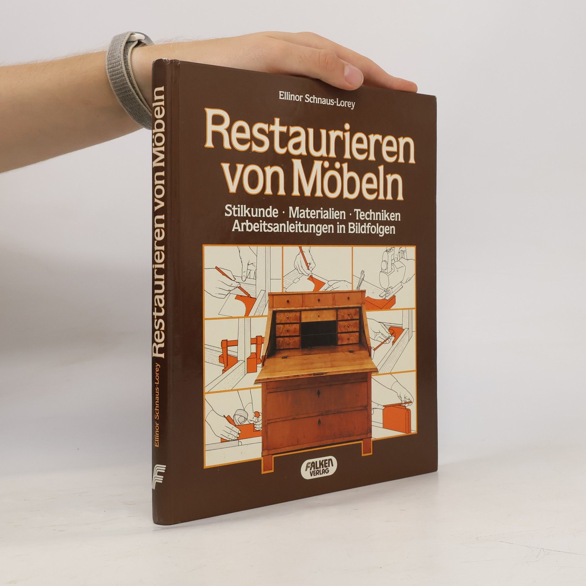 Ellinor Schnaus-Lorey Restaurieren von Möbeln