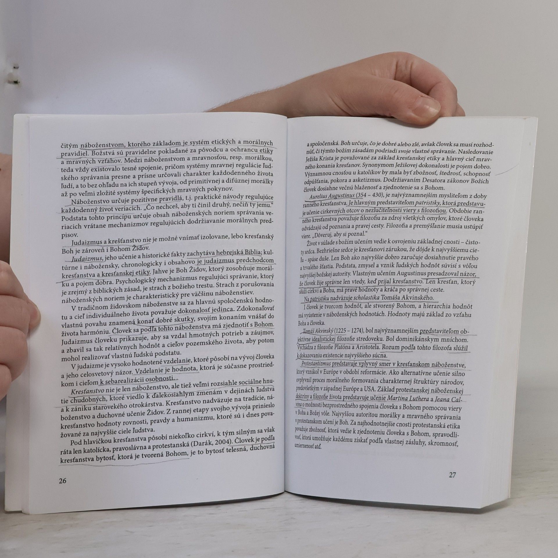 Nadežda Krajčová Štýly výchovy v rodine v kontexte s hodnotovou orientáciou detí