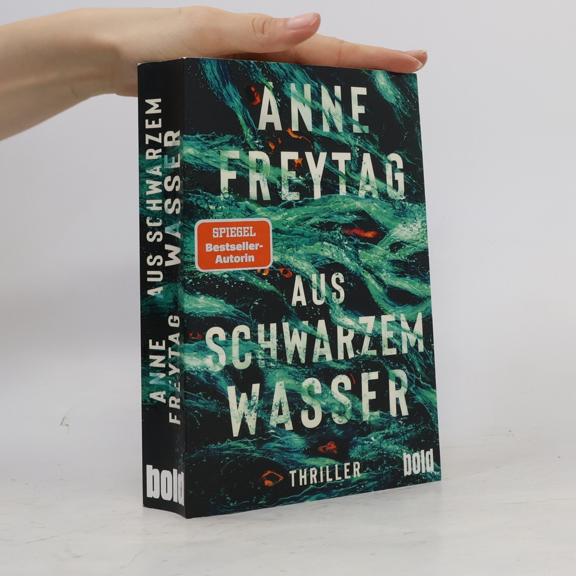 Anne Freytag Aus schwarzem Wasser