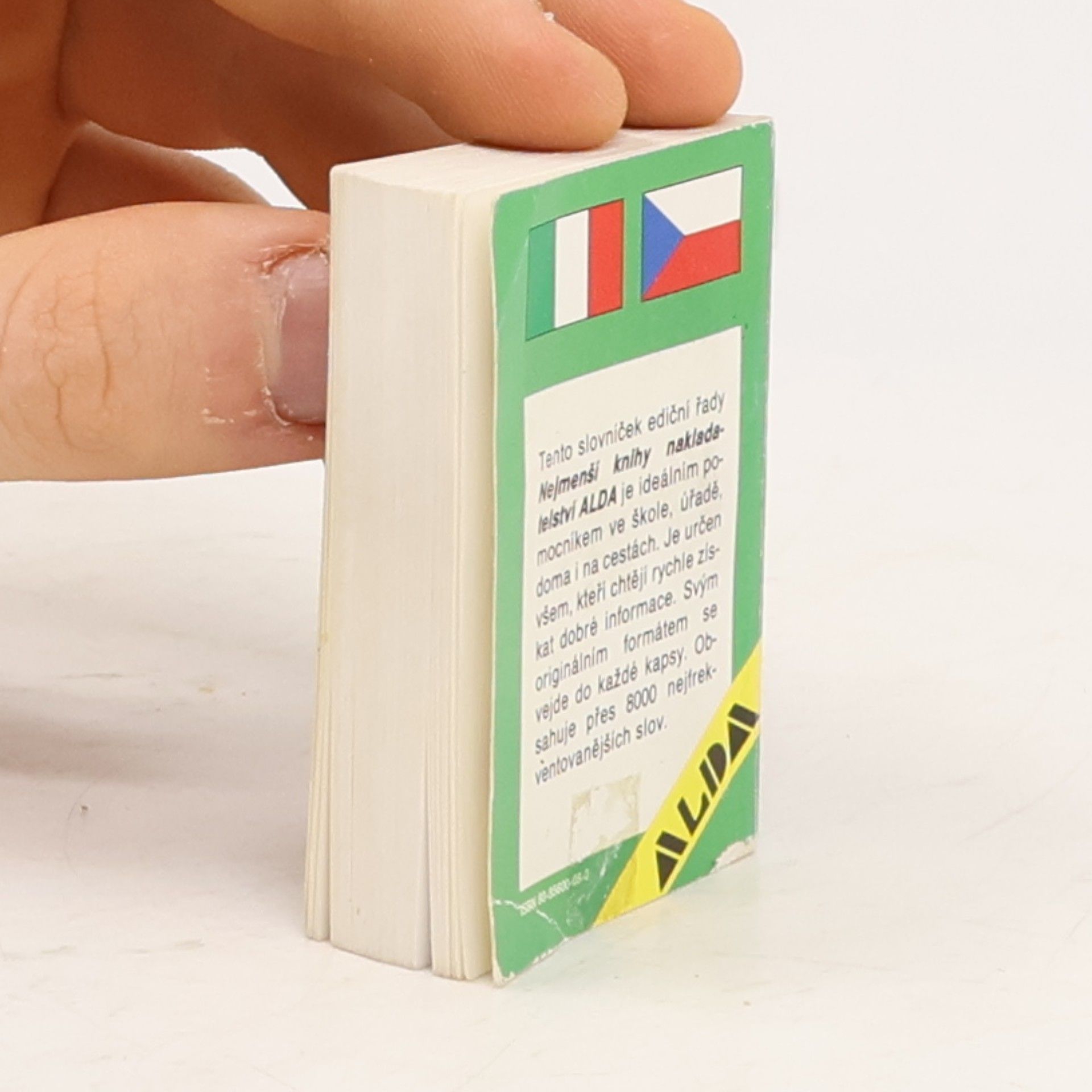 Various authors Italsko-český slovník / Dizionario italiano-ceco