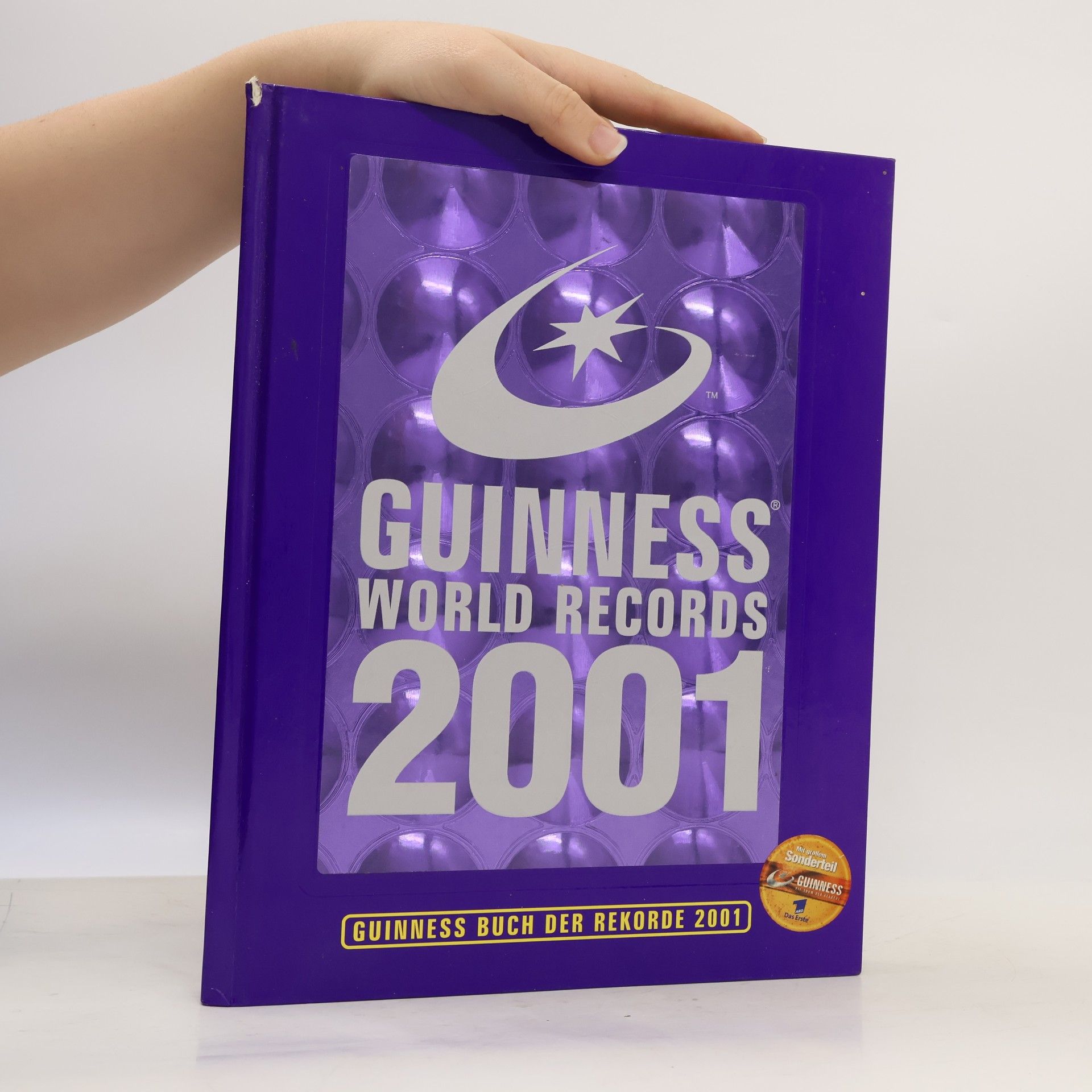 Justine Larroque Guinness World Records - 2001: 2001 Livre des records