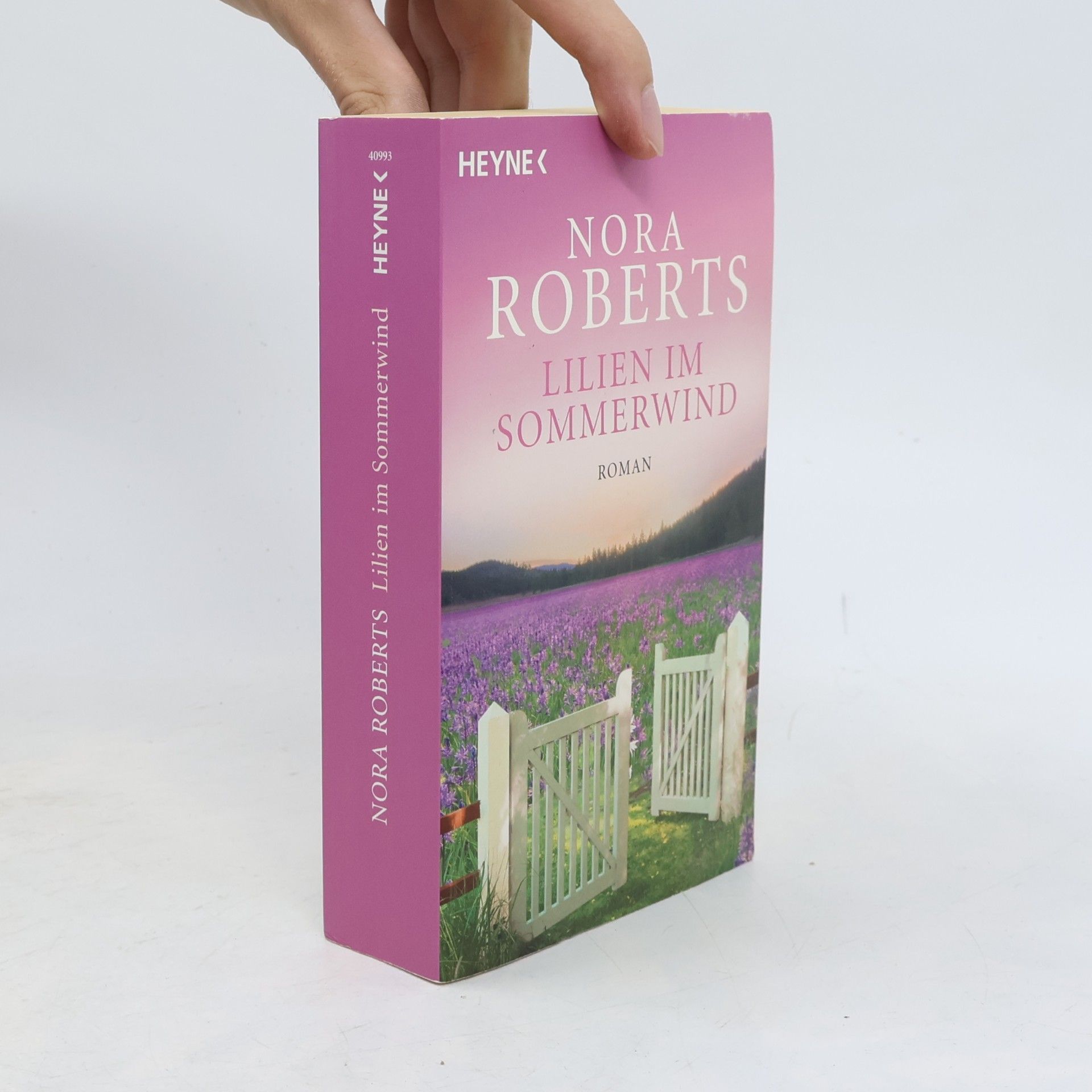 Nora Roberts Lilien im Sommerwind